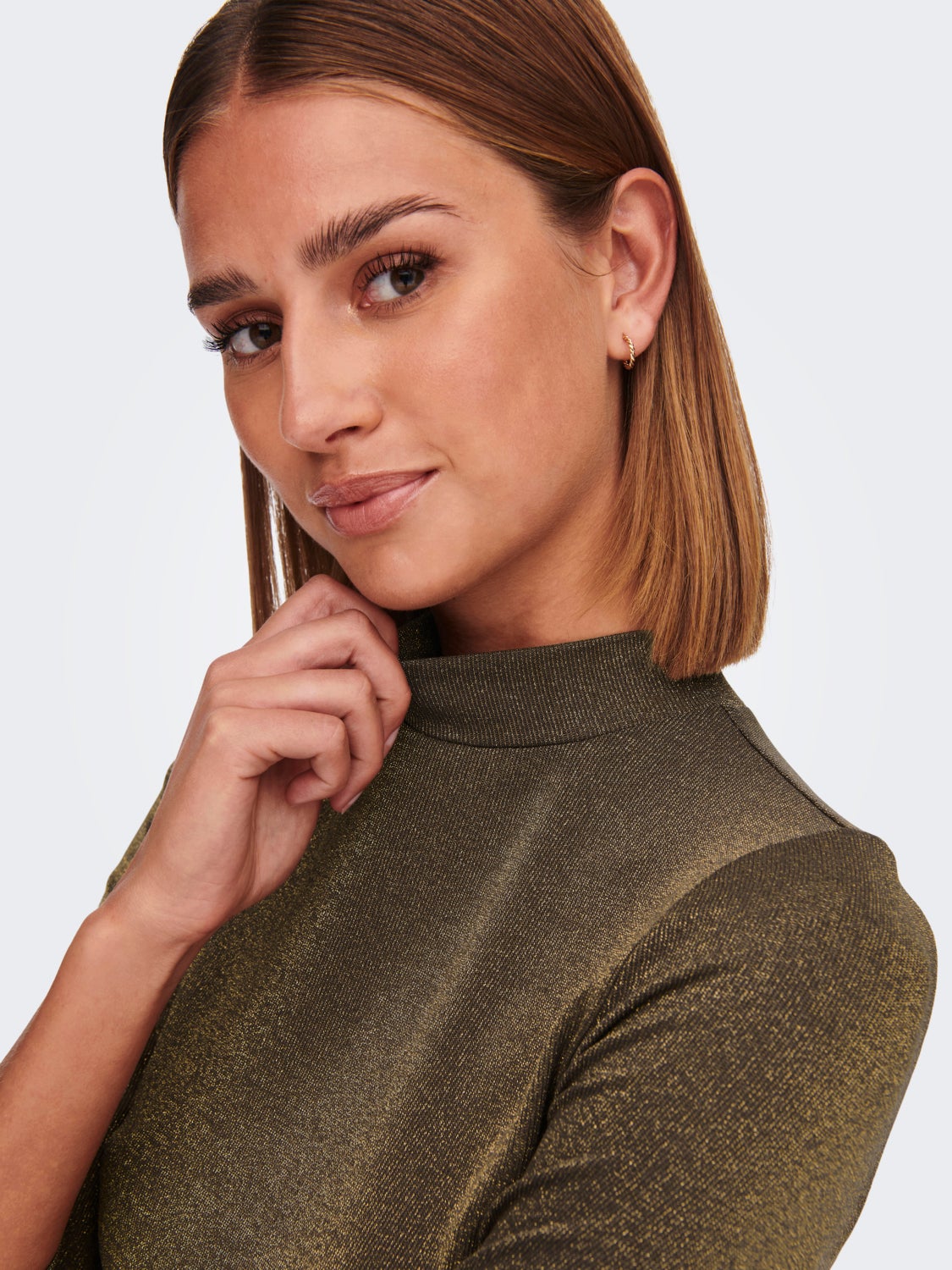 Highneck Long Sleeved Top