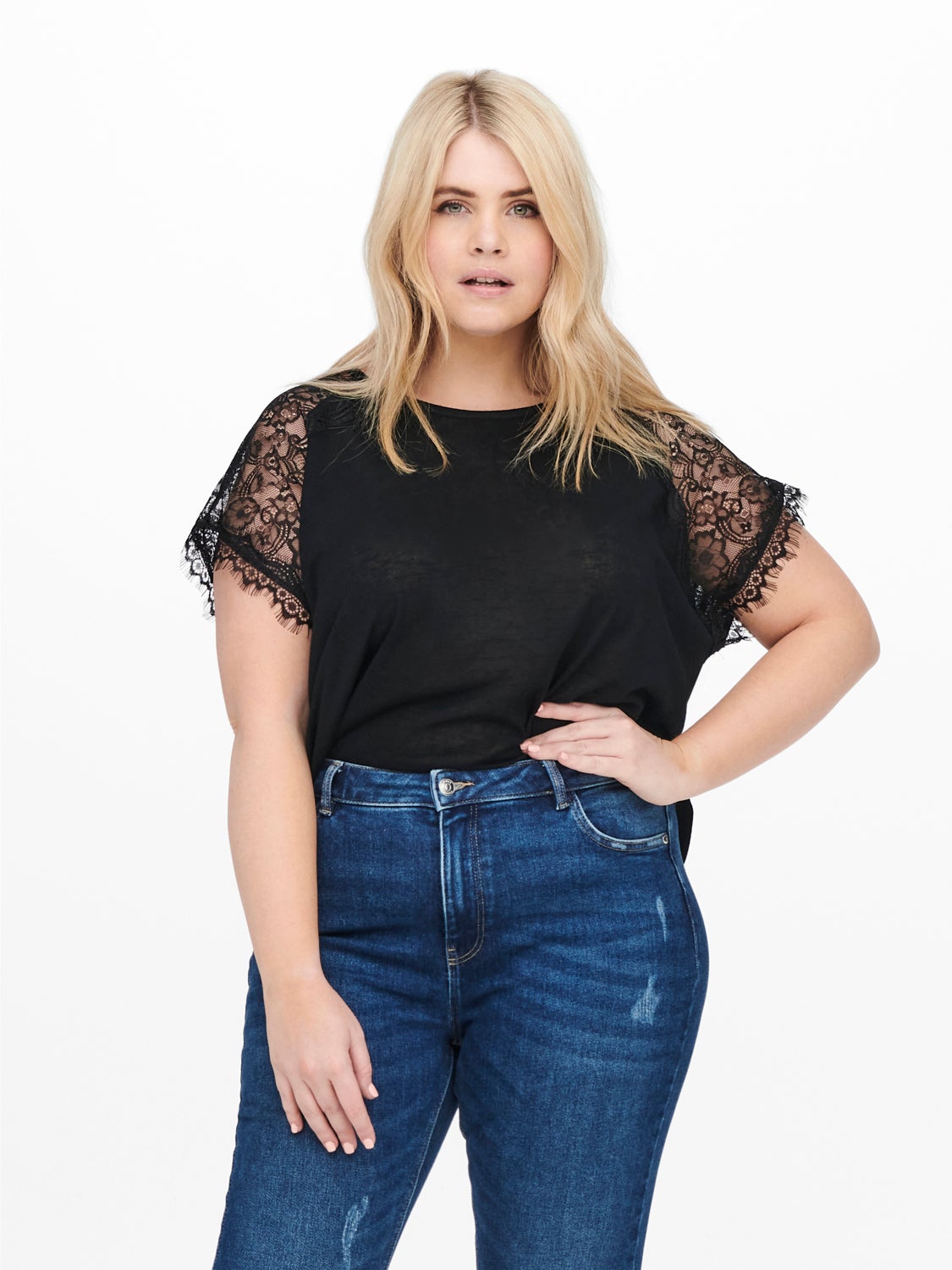 Curvy lace detail Top