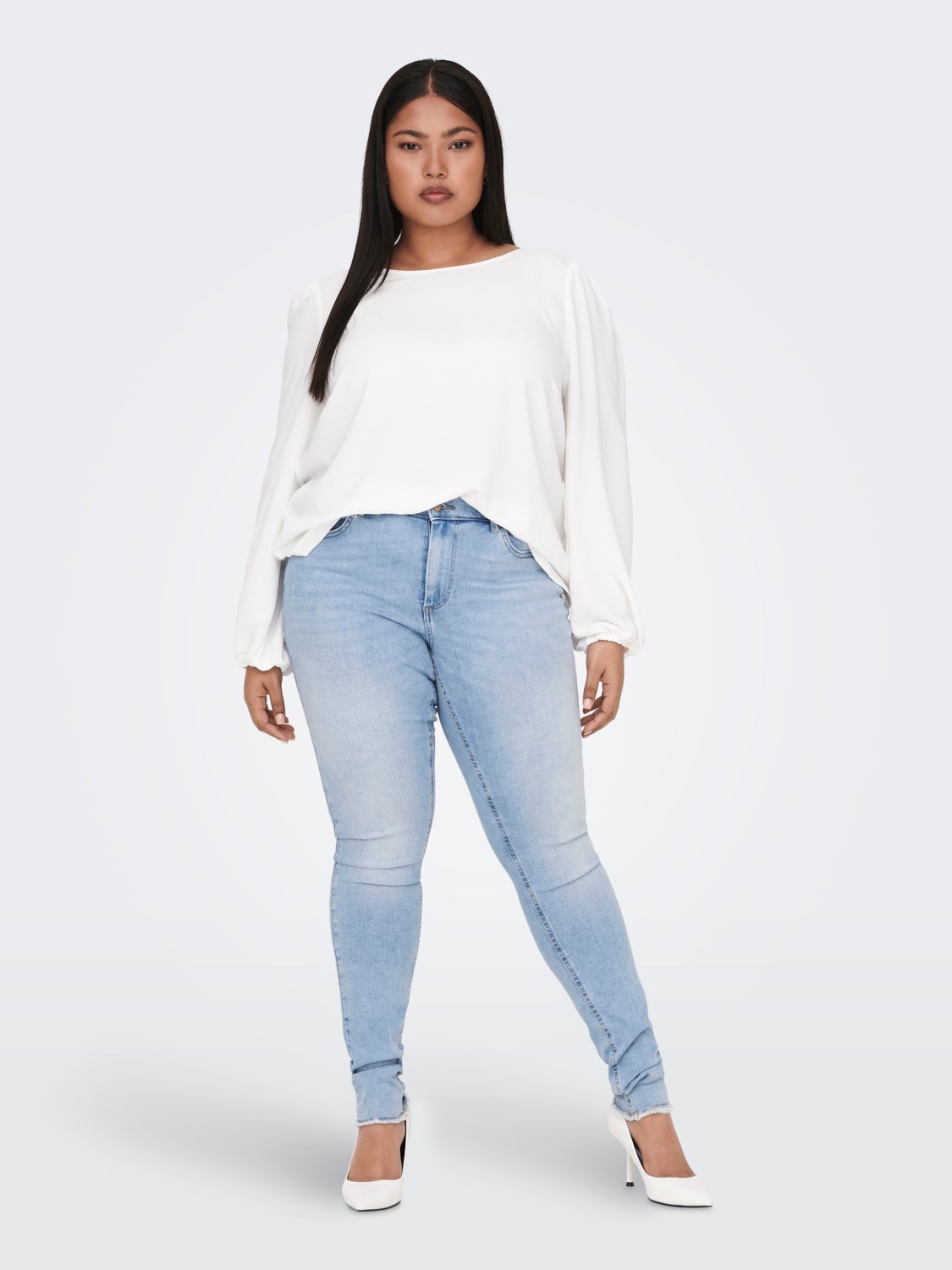 Curvy balloon sleeve top