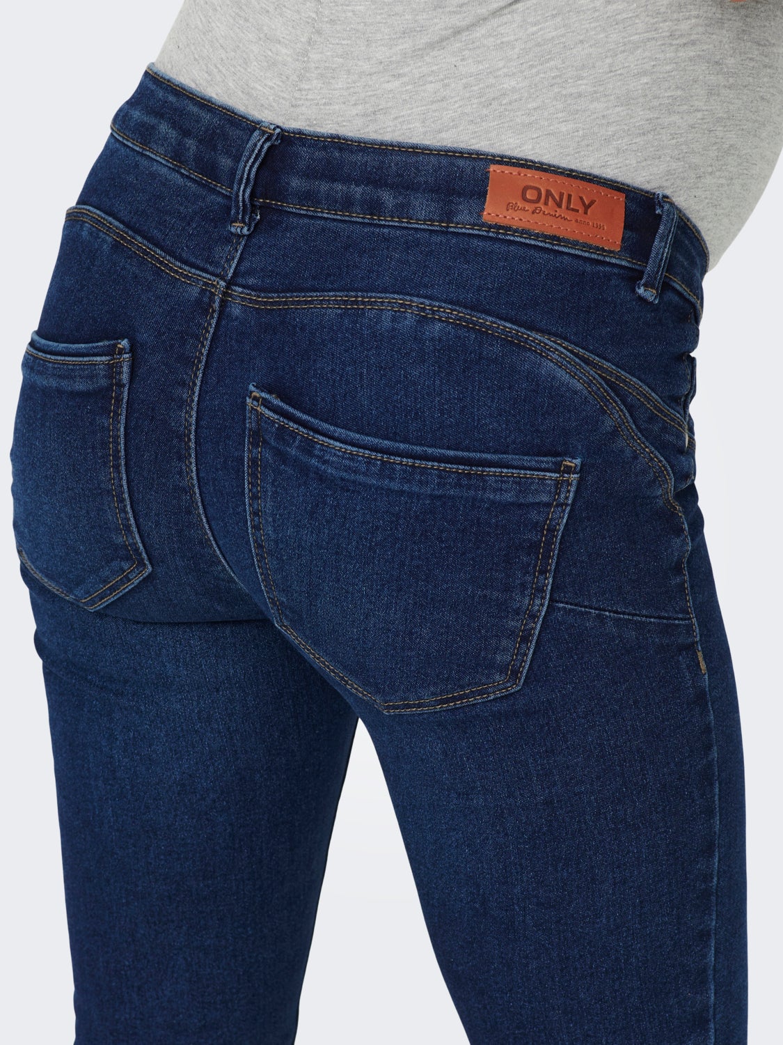 OLMDAISY LIFE REG PUSHUP SK ANK