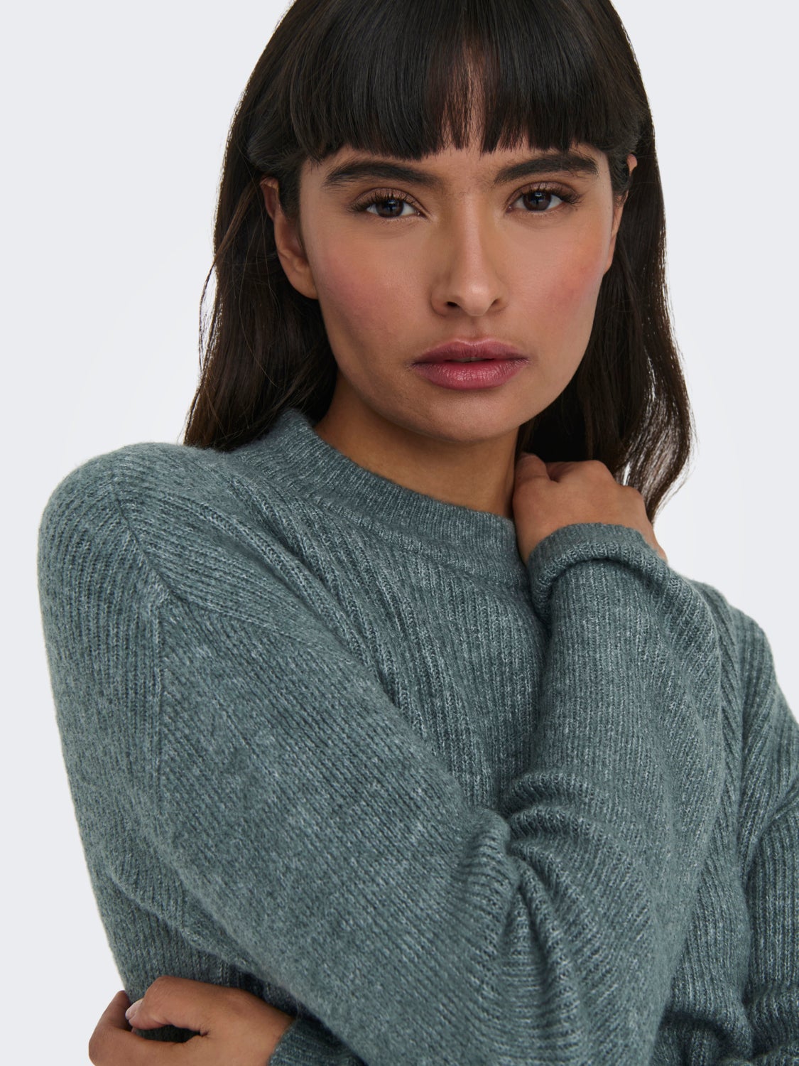 High neck knitted pullover