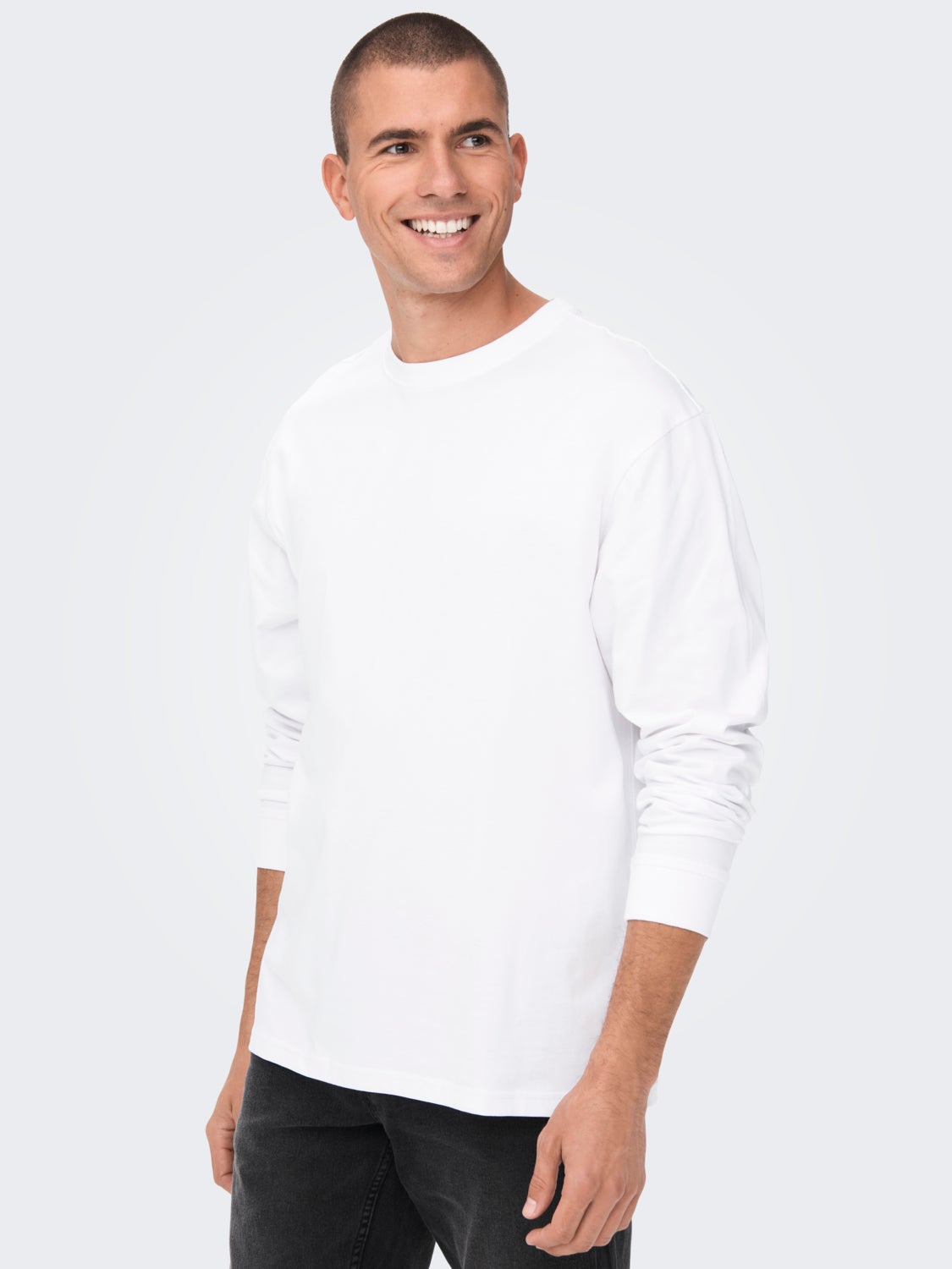 Long sleeved t-shirt