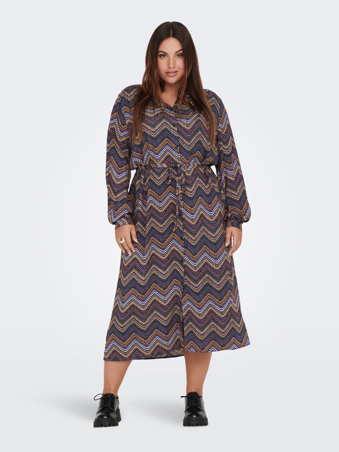 Curvy printed shirt dress