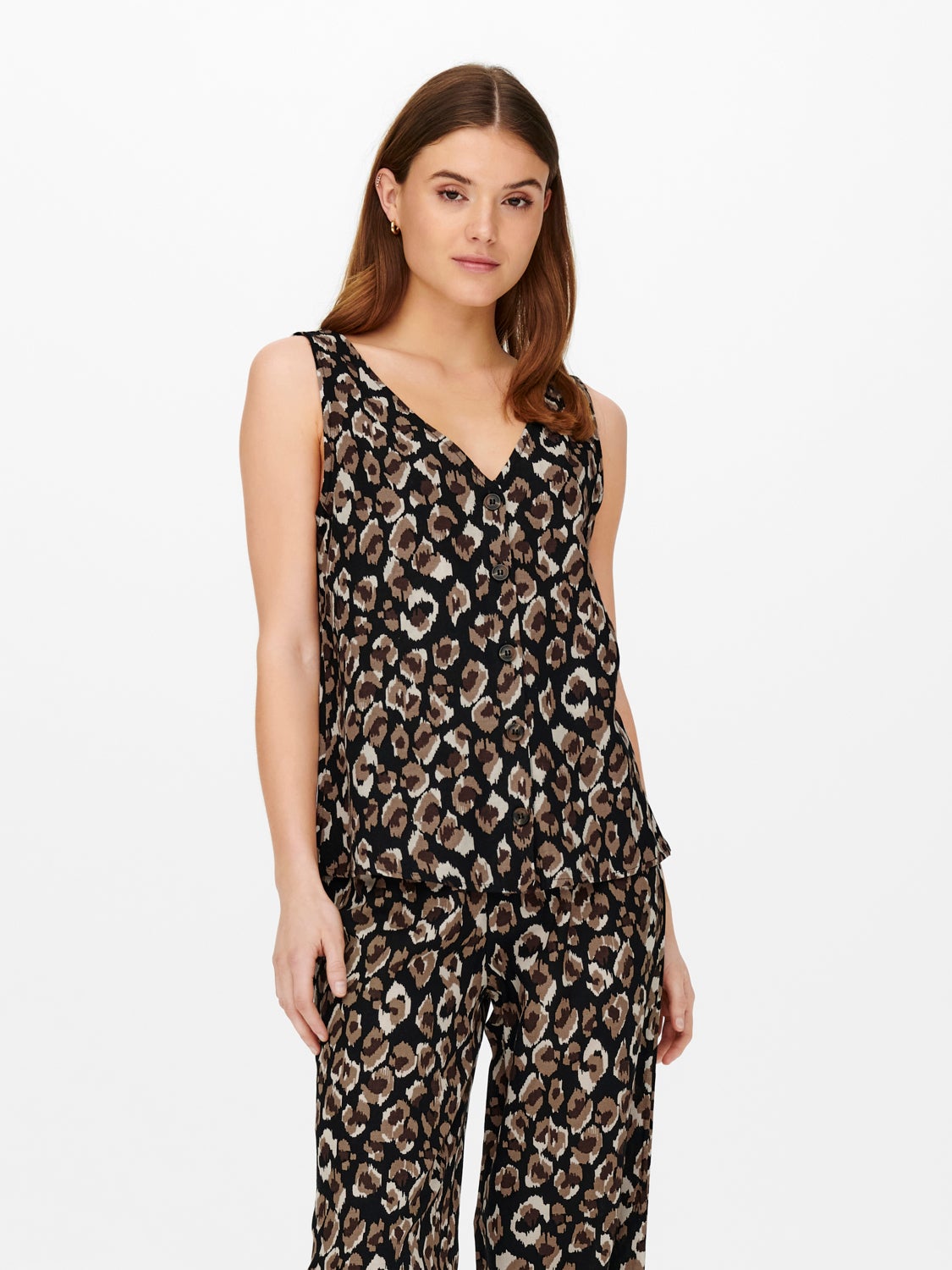 Short sleeved linen button Top