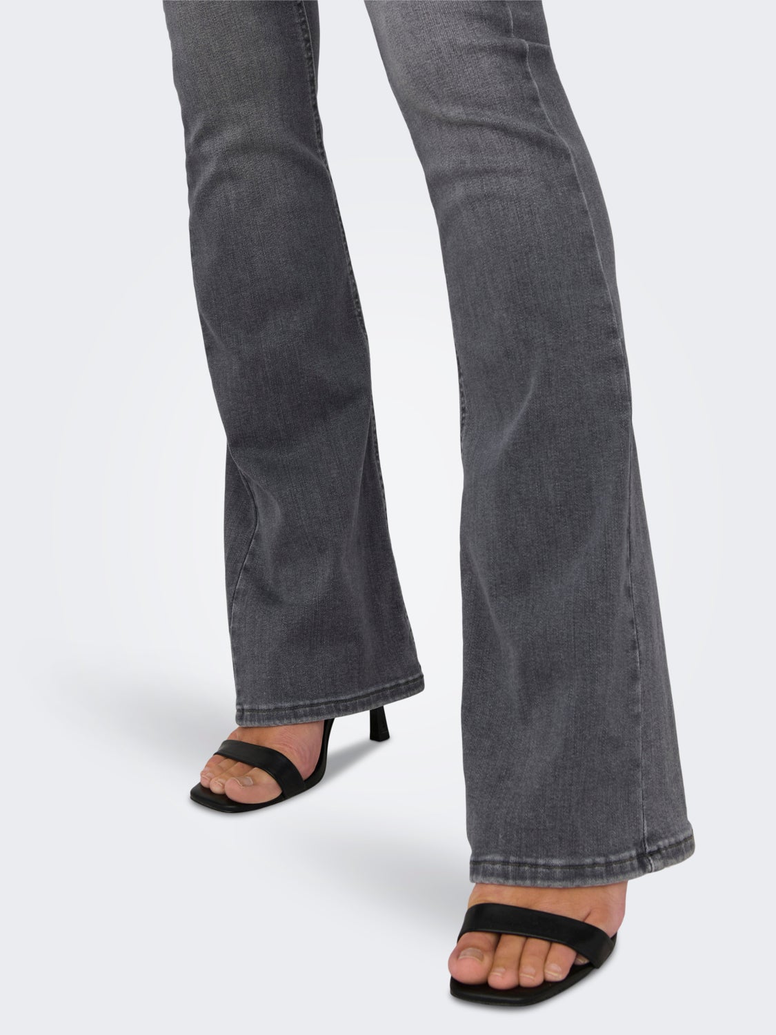OLMBlush mid Flared Jeans