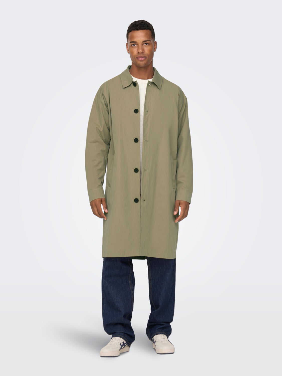 Long trenchcoat