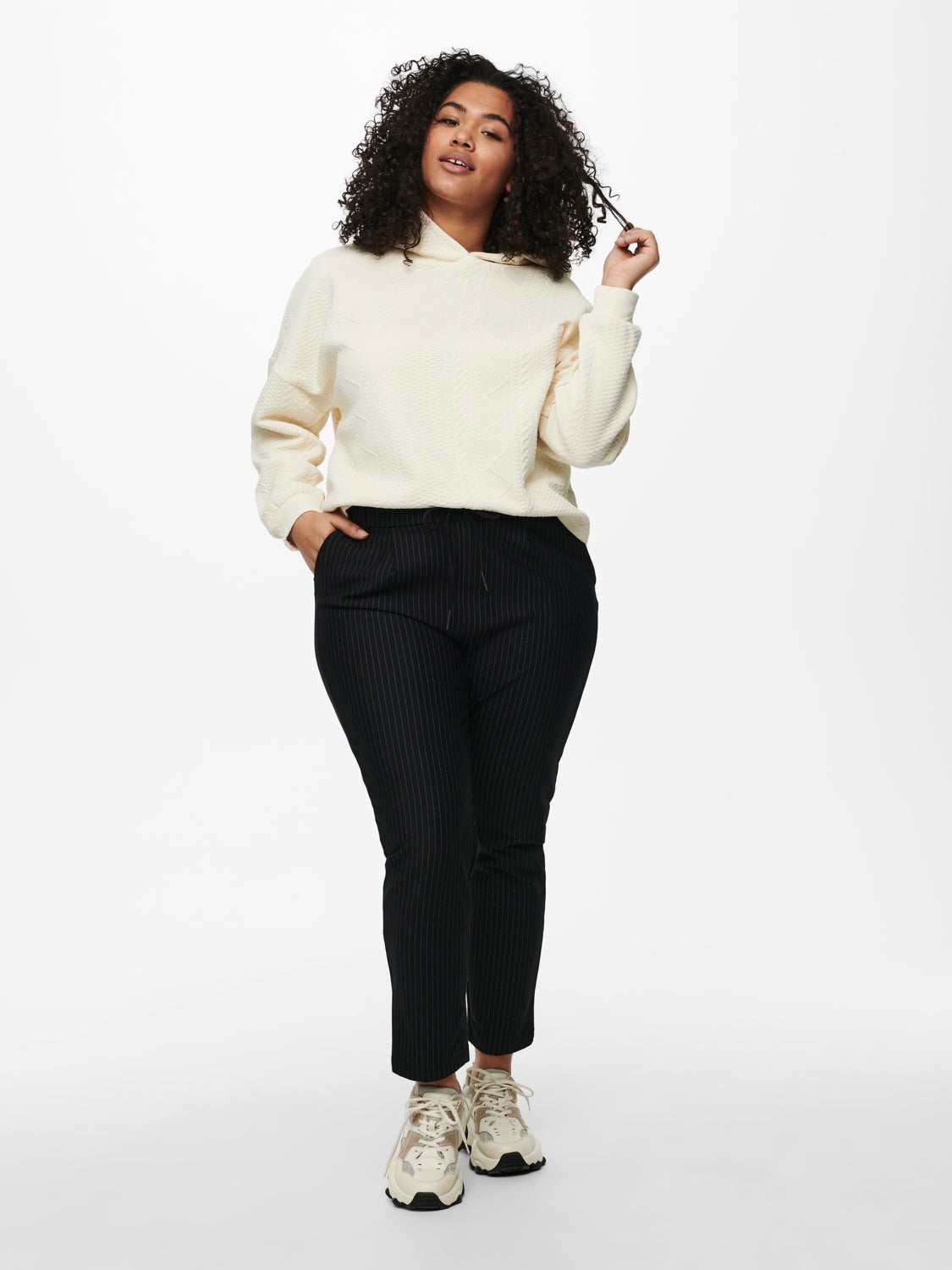 Curvy pinstriped Trousers