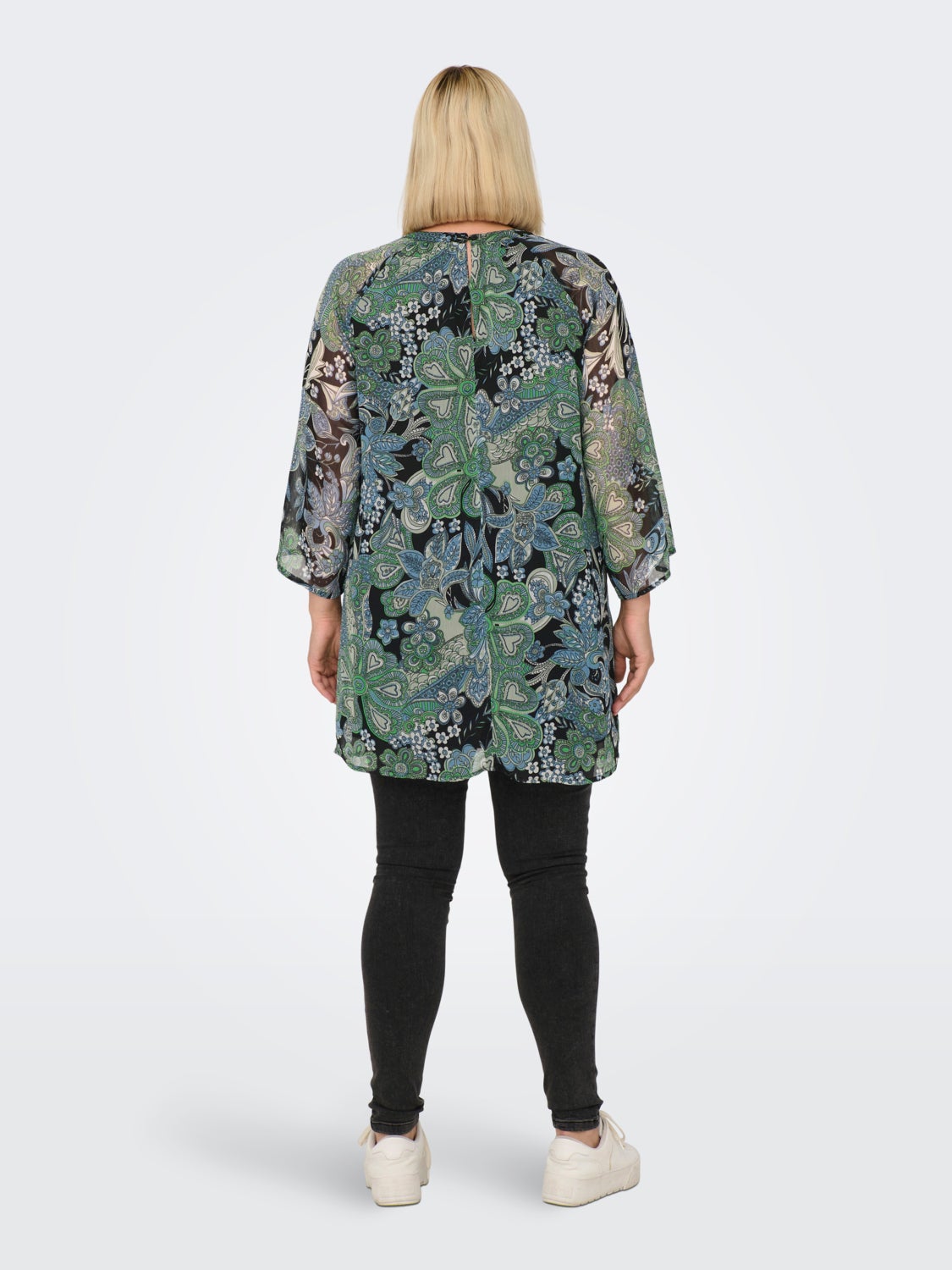 Curvy o-neck long top