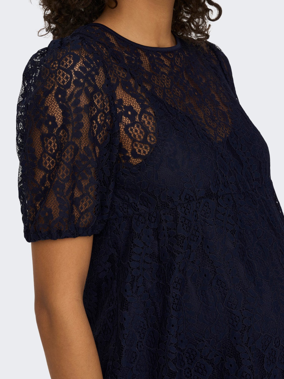 Mama lace dress