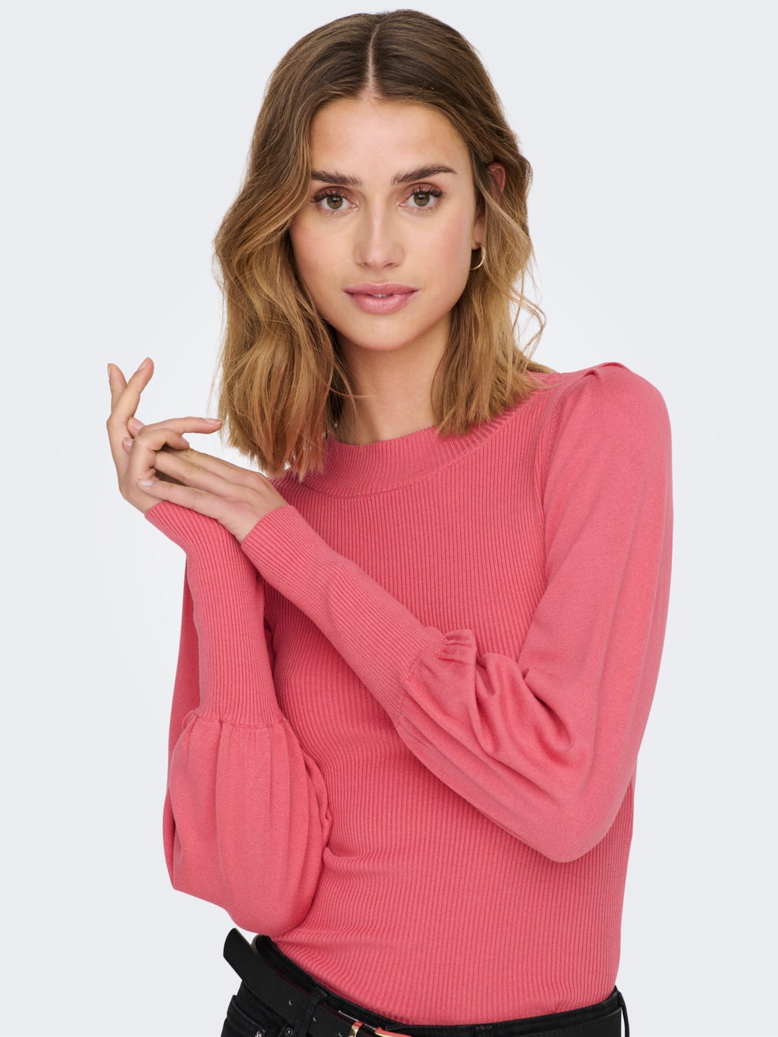 Ballon sleeve knitted top