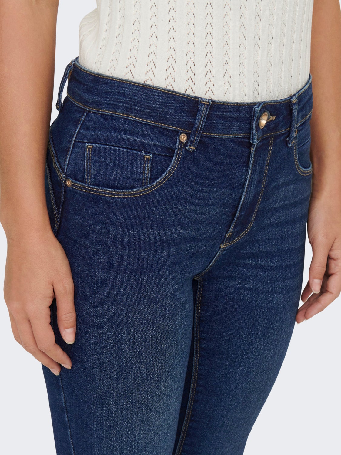 ONLDaisy life reg push up Skinny fit jeans