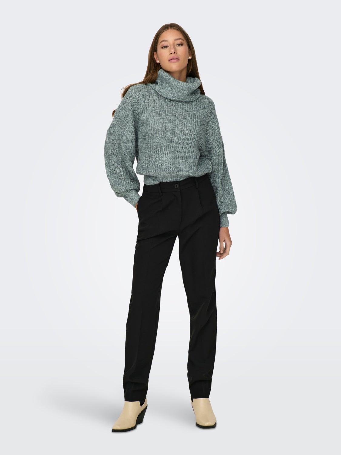 Roll neck knitted pullover
