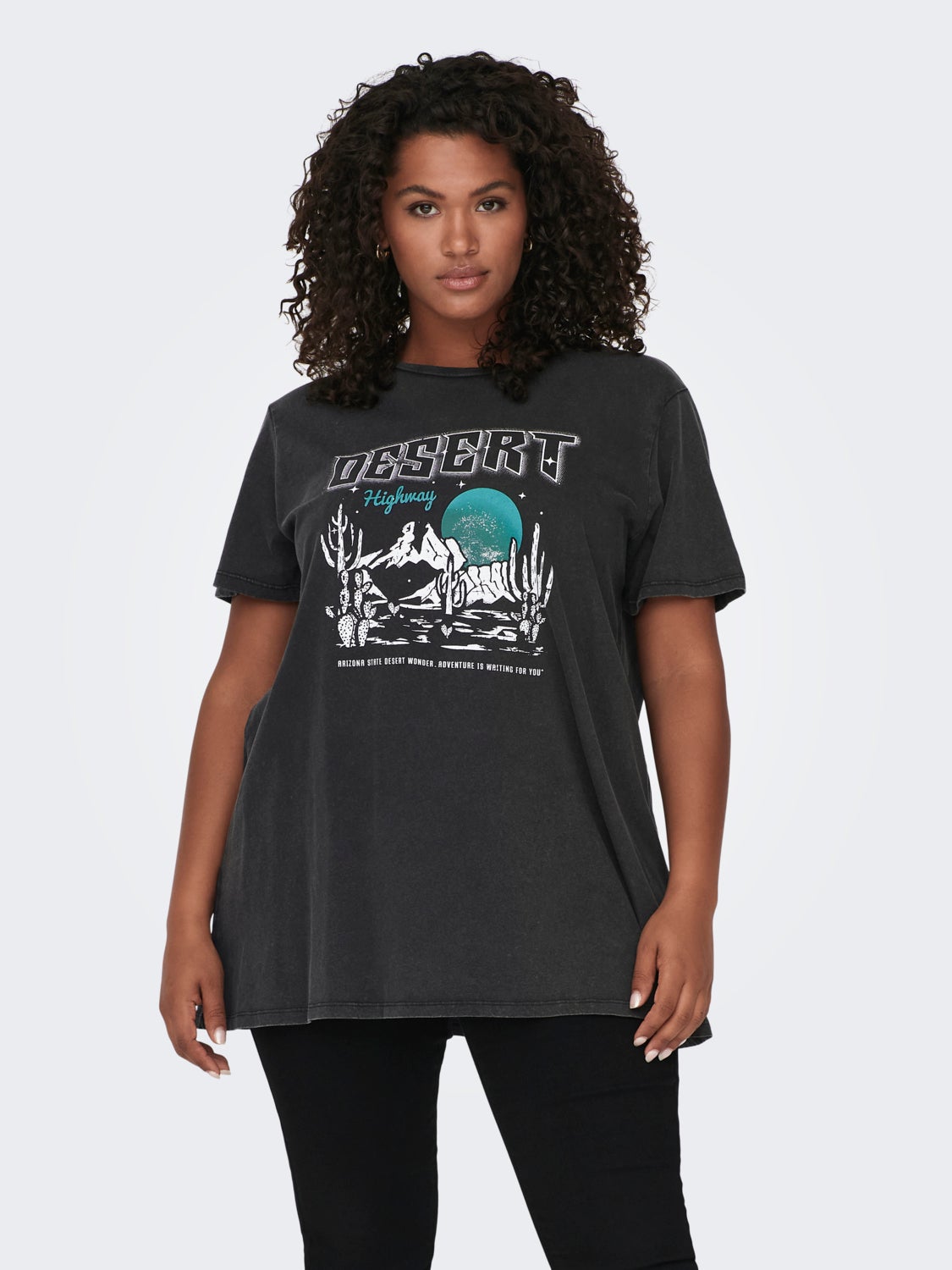 Curvy t-shirt with print