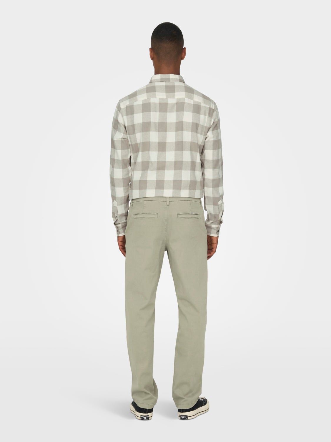 Loose Fit Mid rise Trousers