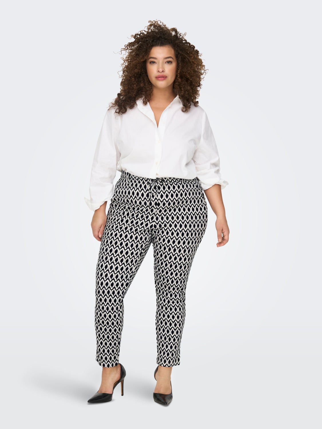 Curvy patterned classic Trousers