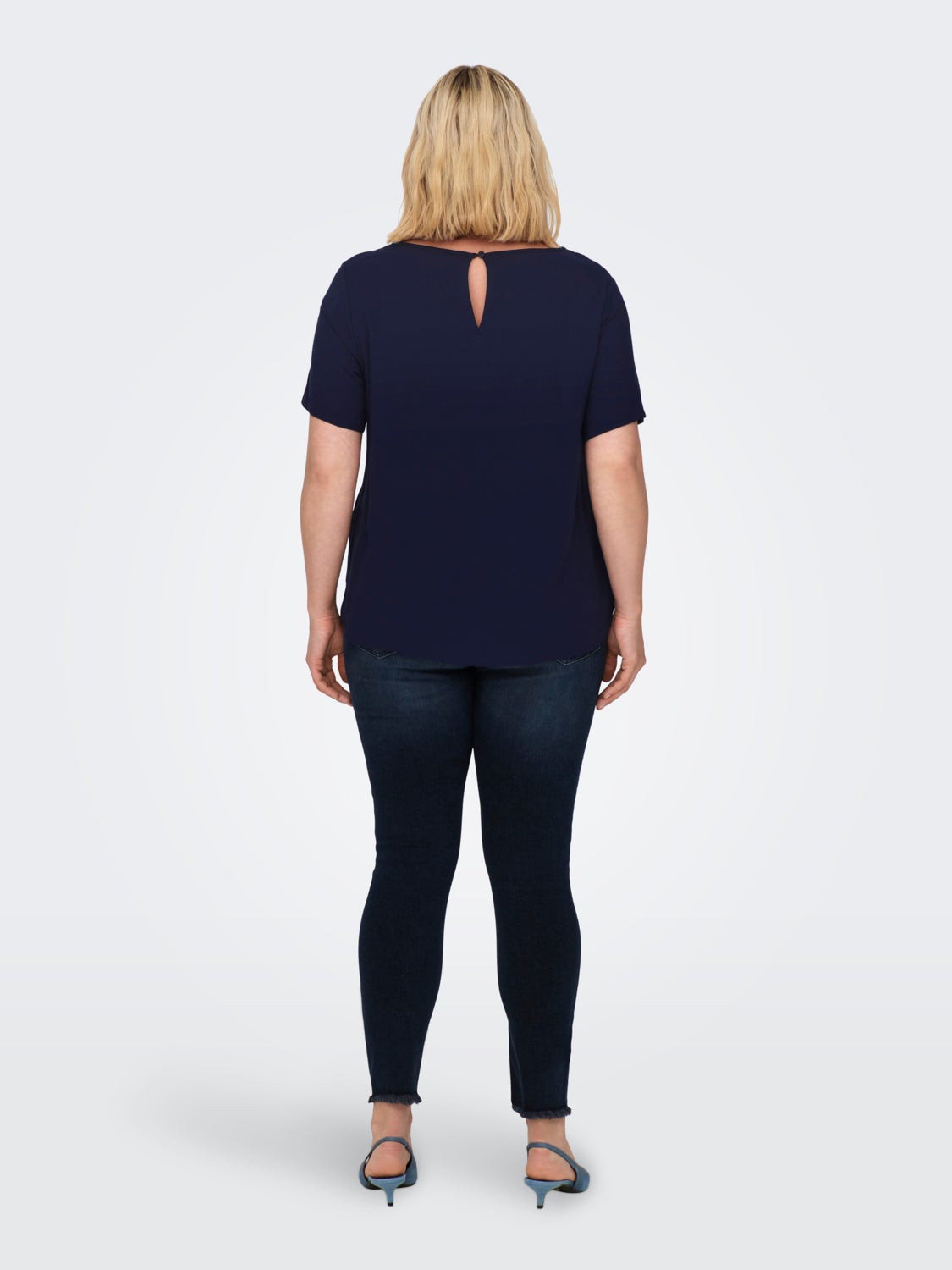 Curvy solid color top