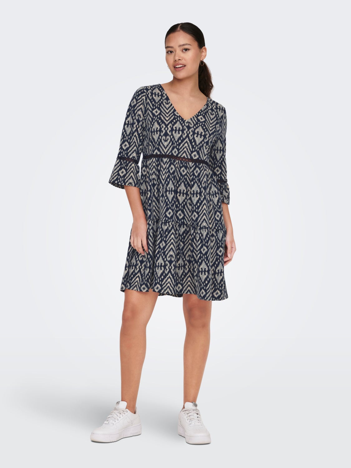 Loose Fit V-Neck Short dress