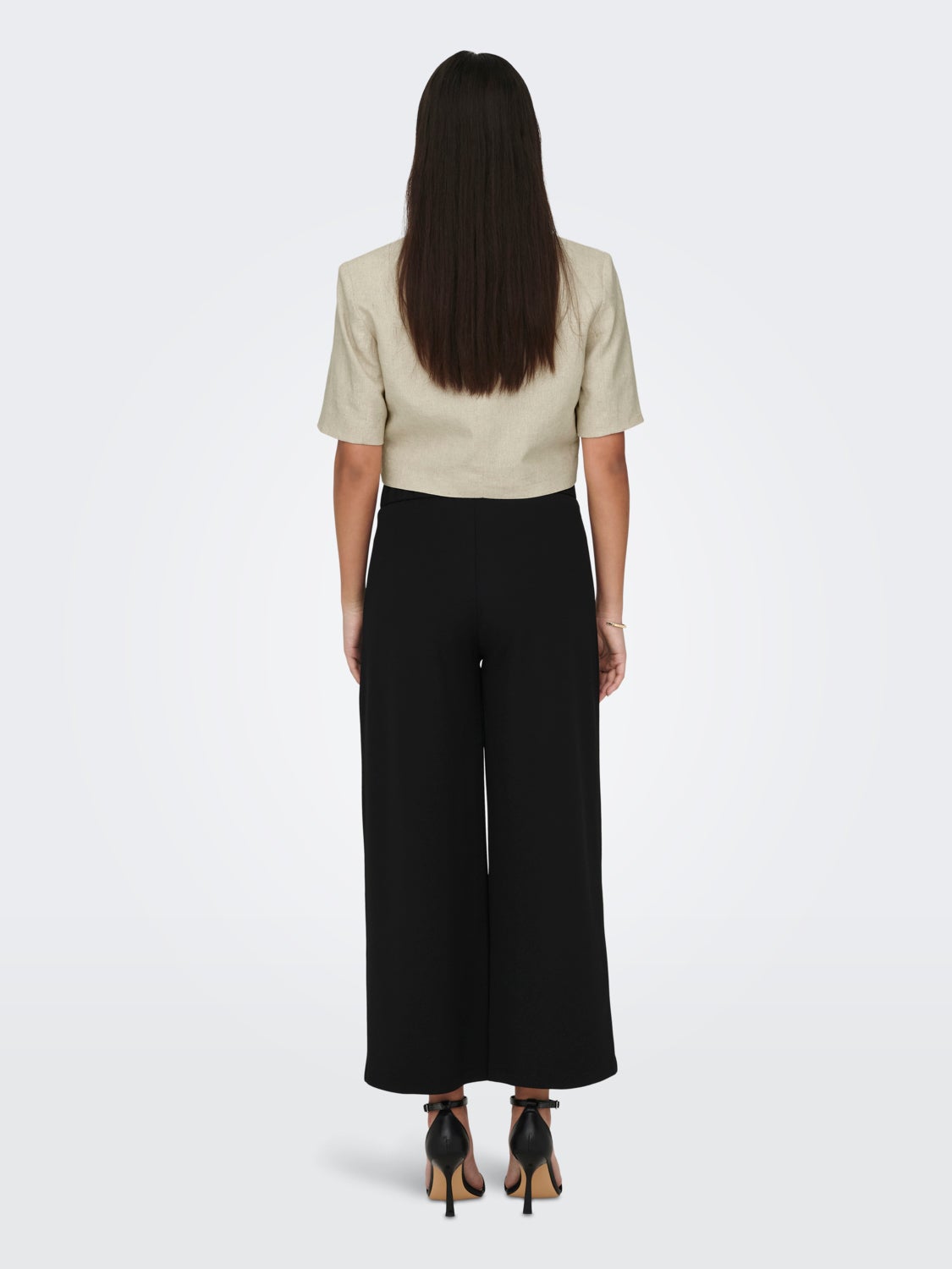 Short Sleeved Cropped Blazer