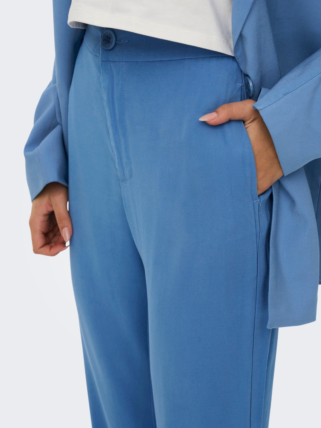 Straight Fit High waist Trousers