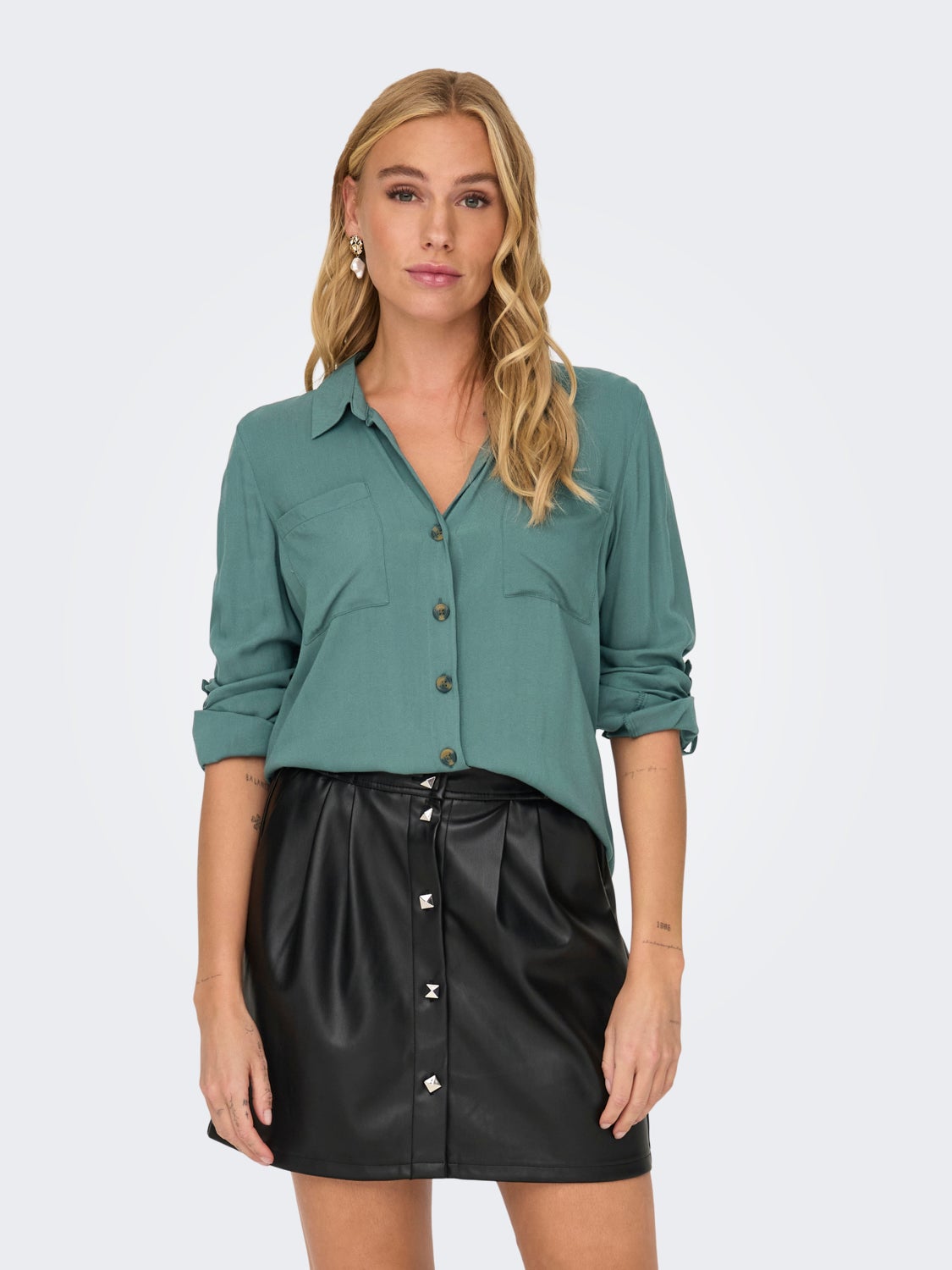 Shirt with rolled rolled up sleeves