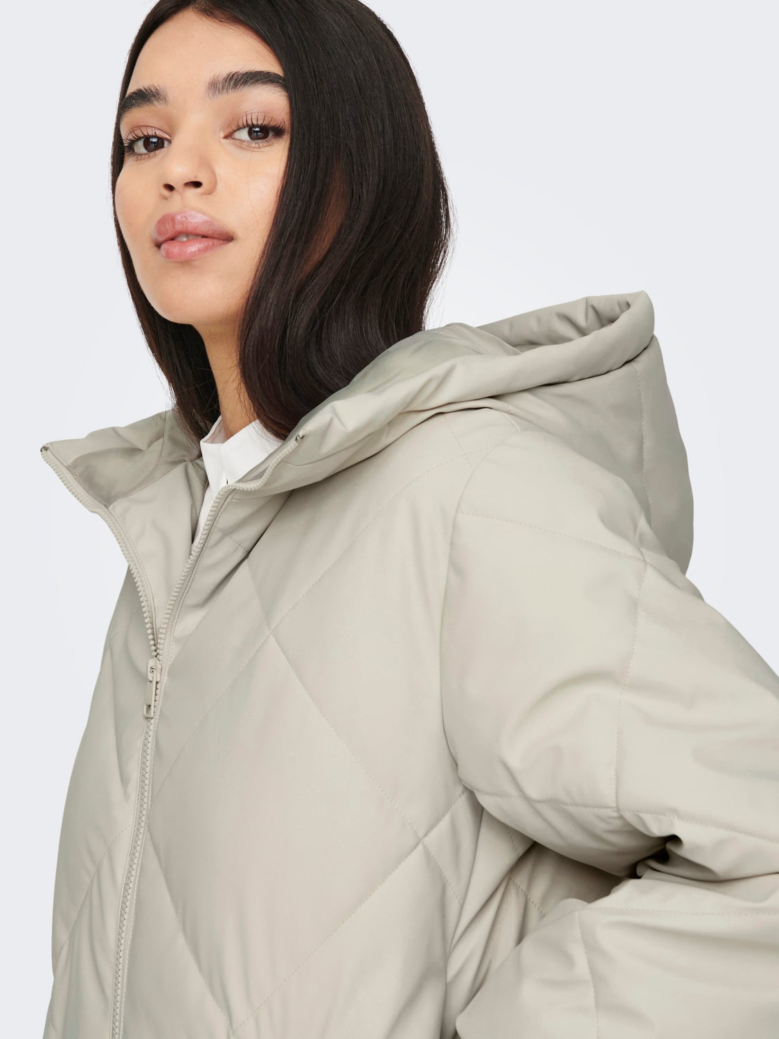 Short water repellent Puffer Jacket