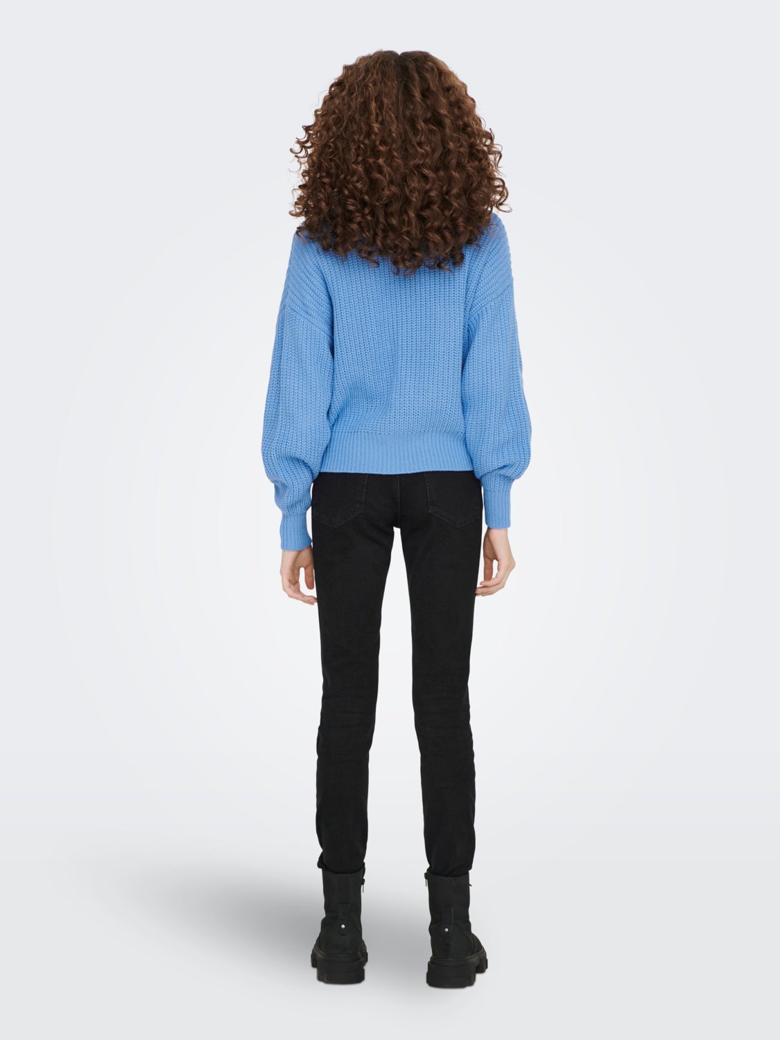 Short Knitted Cardigan