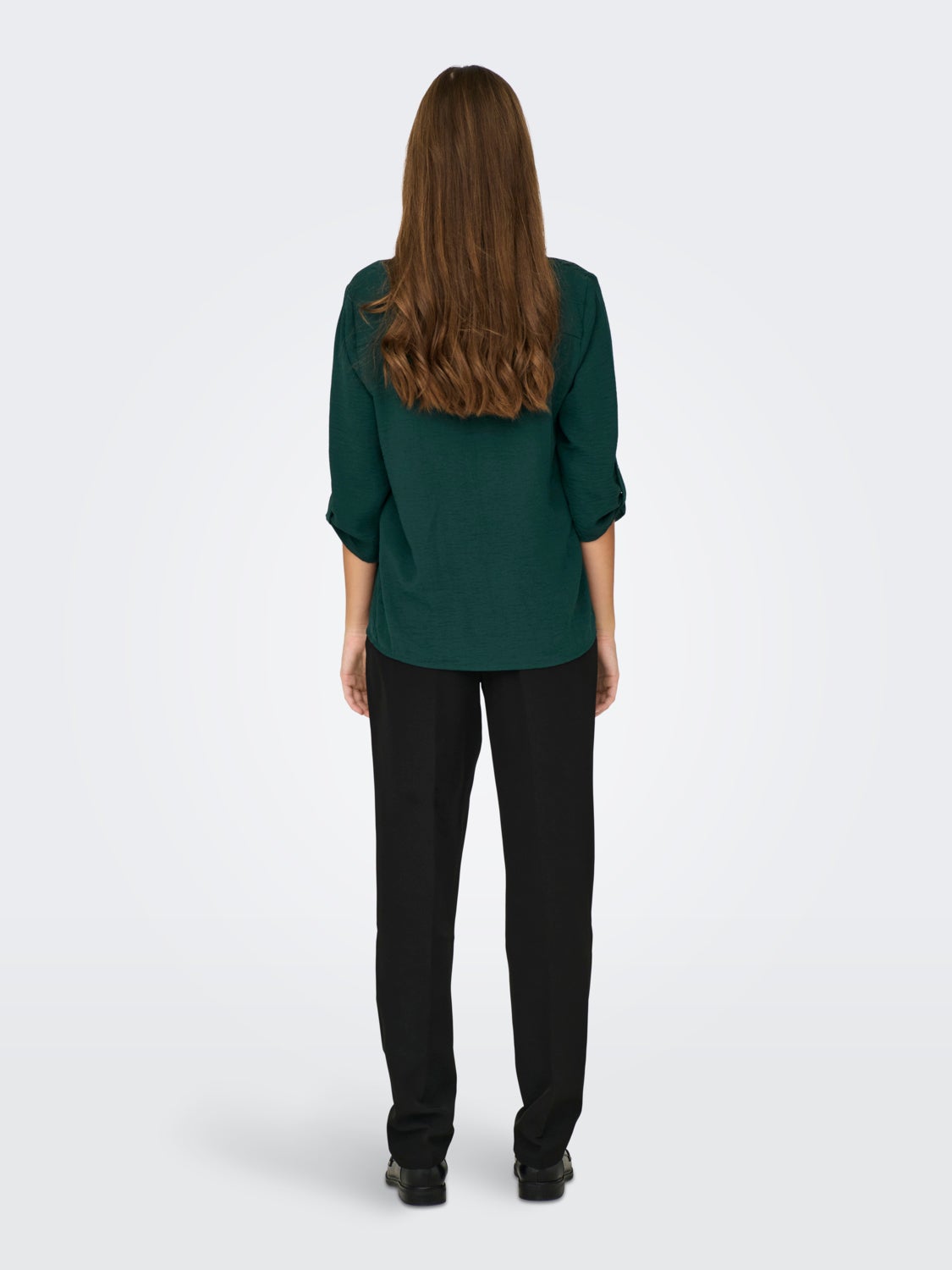 Solid colored 3/4 sleeved top