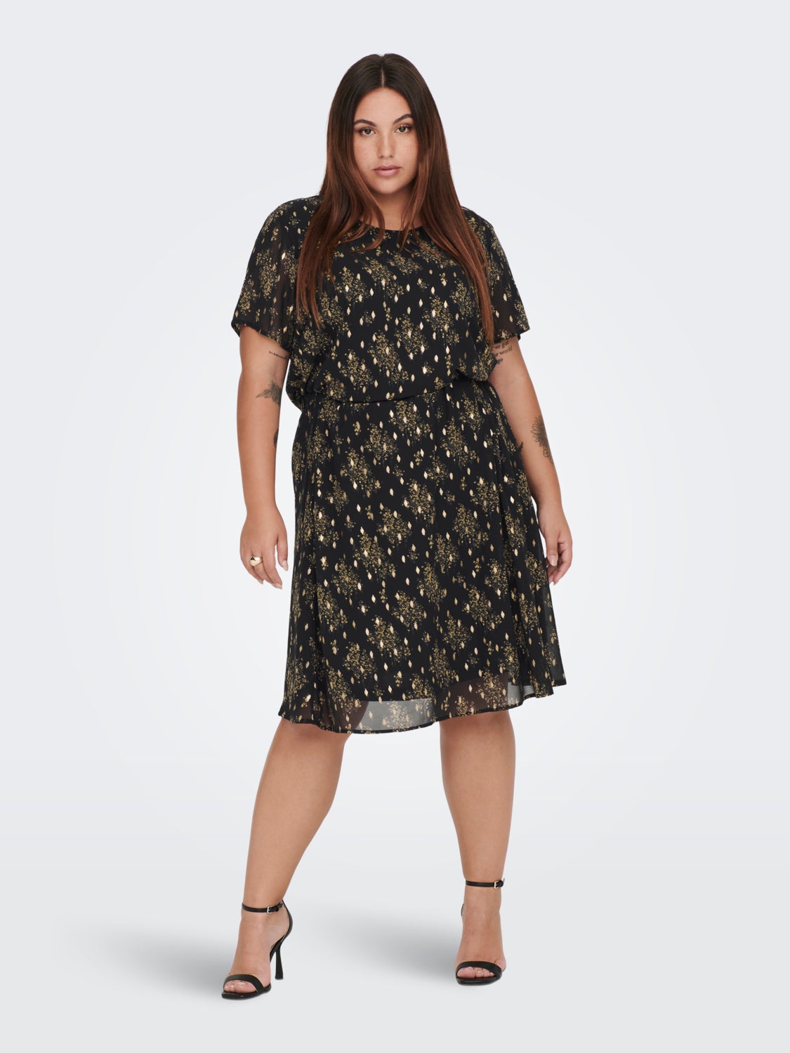 Curvy Patterned skirt