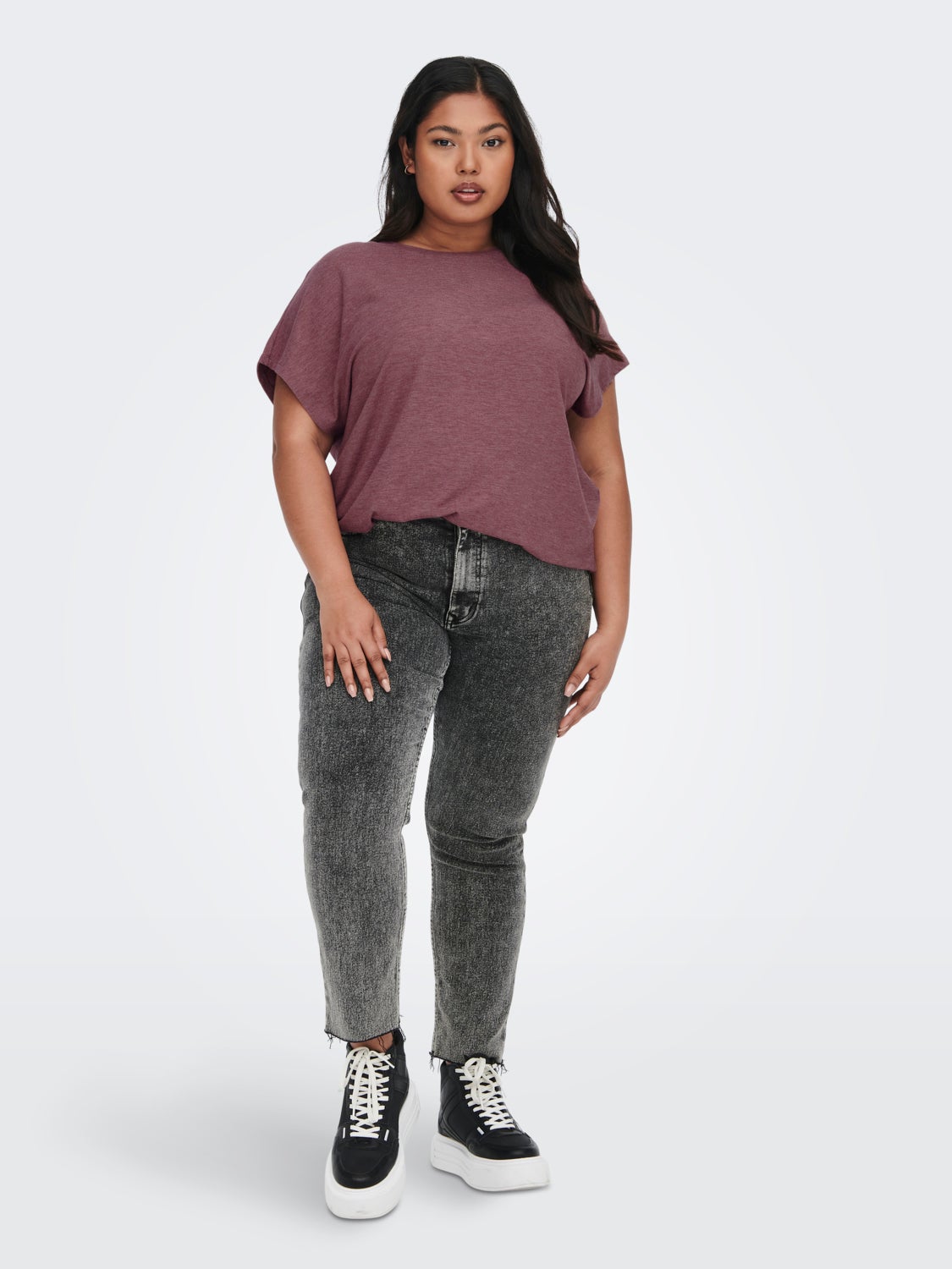 Regular Fit O-Neck Top