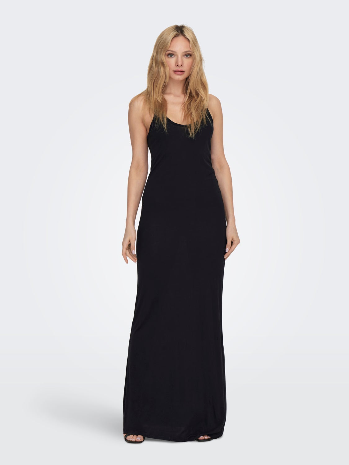 Maxi o-neck dress