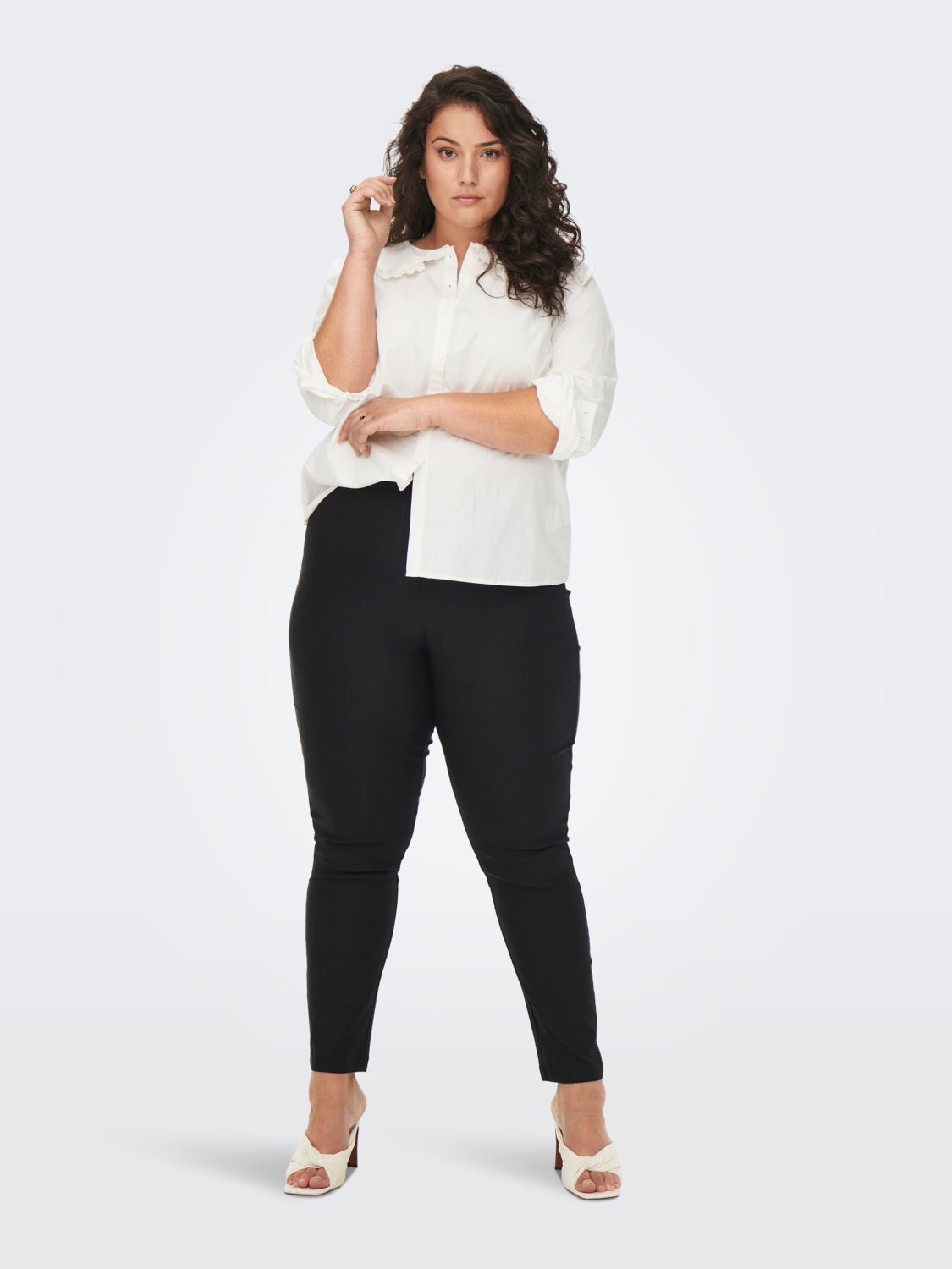 Curvy high waisted viscose blend trousers