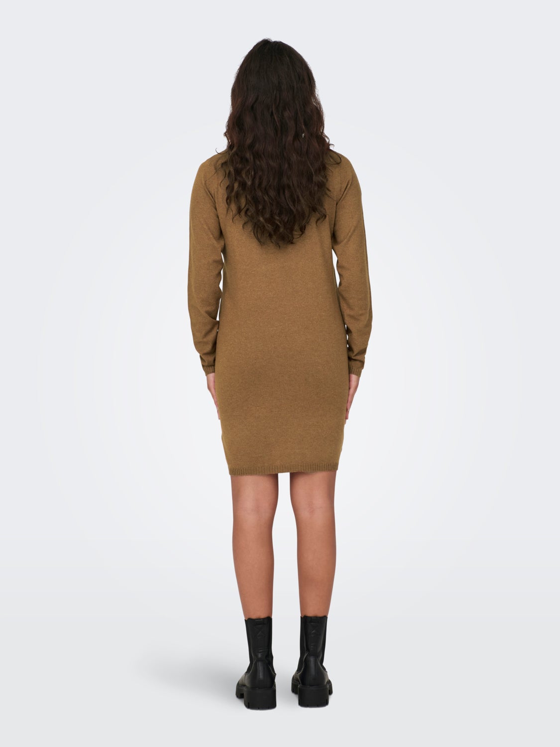 Mini o-neck knitted dress