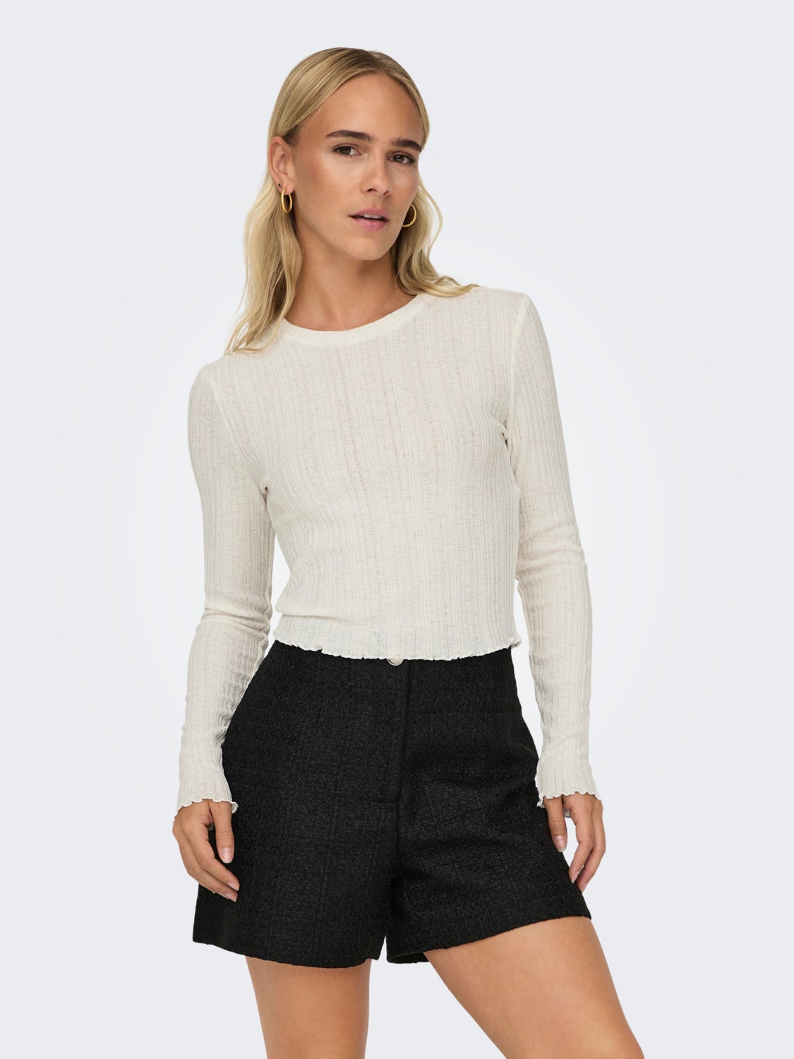 Cropped o-neck top