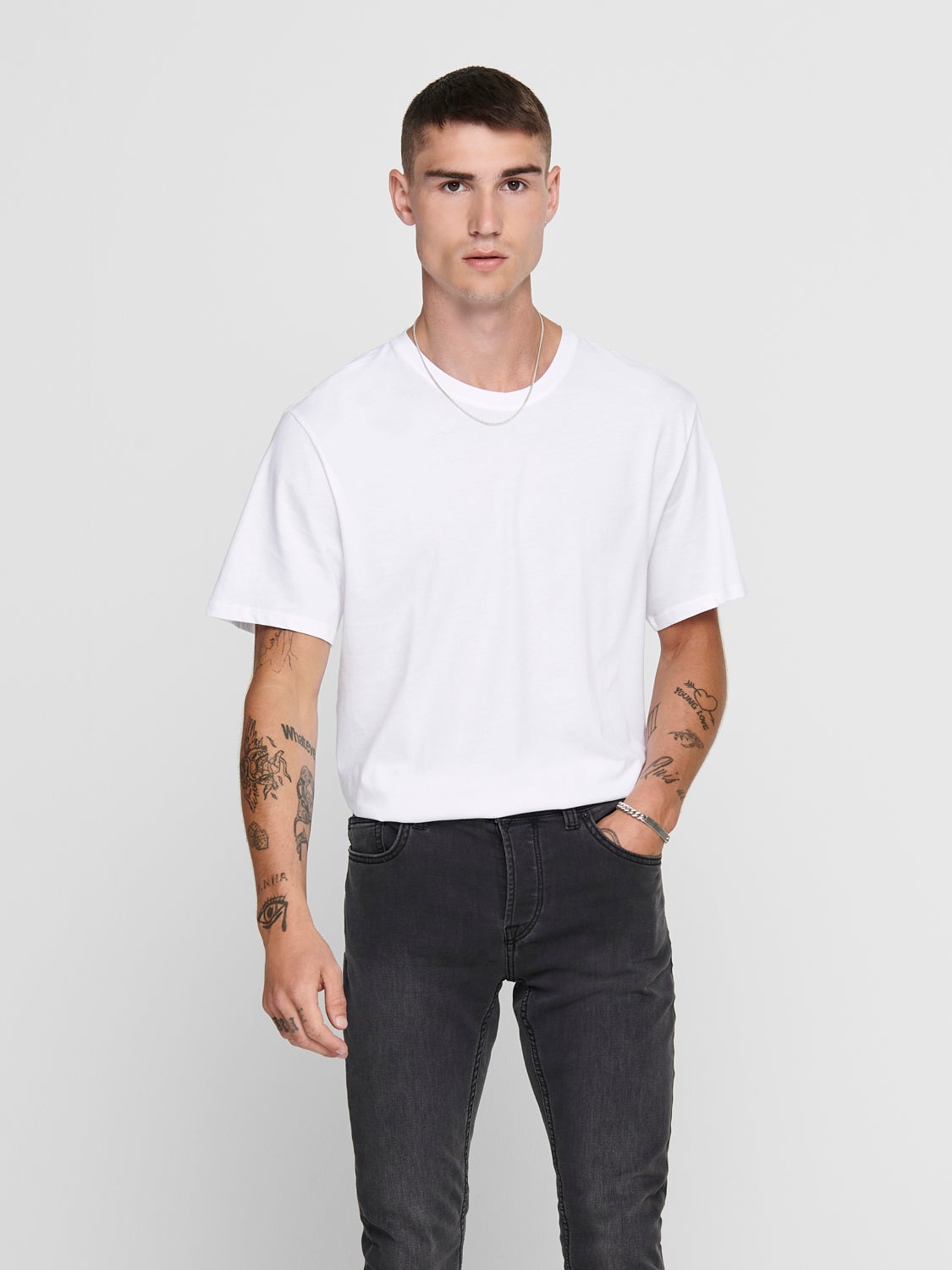 Long o-neck t-shirt