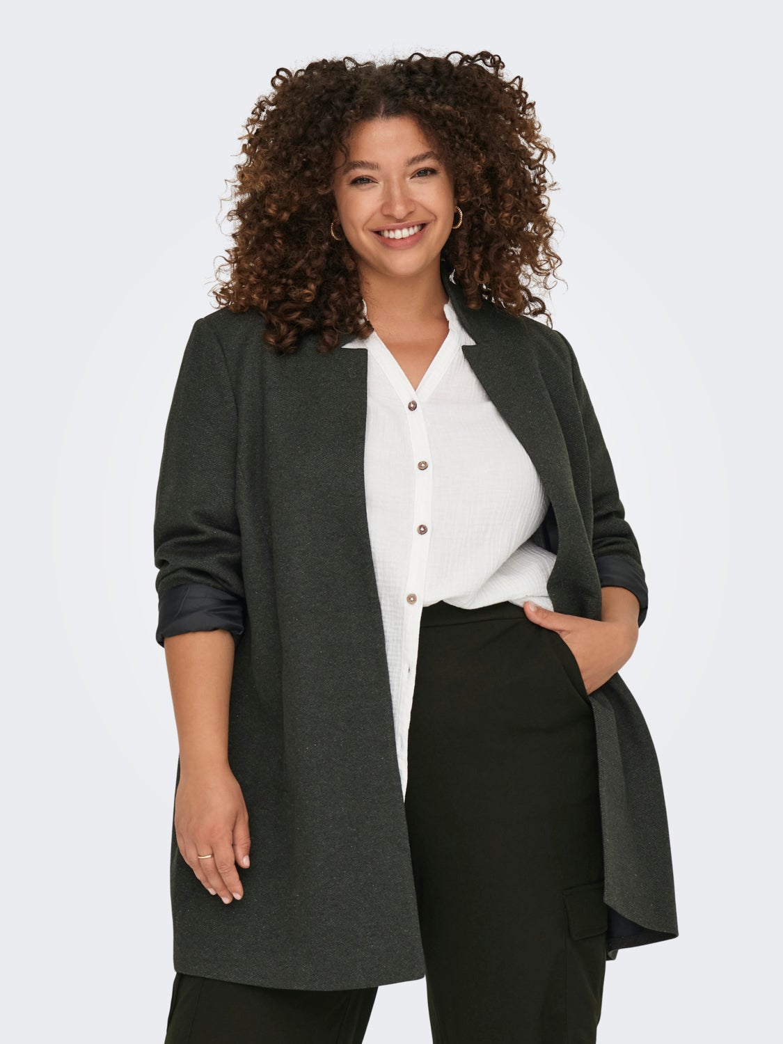 Curvy blazer with spread collar