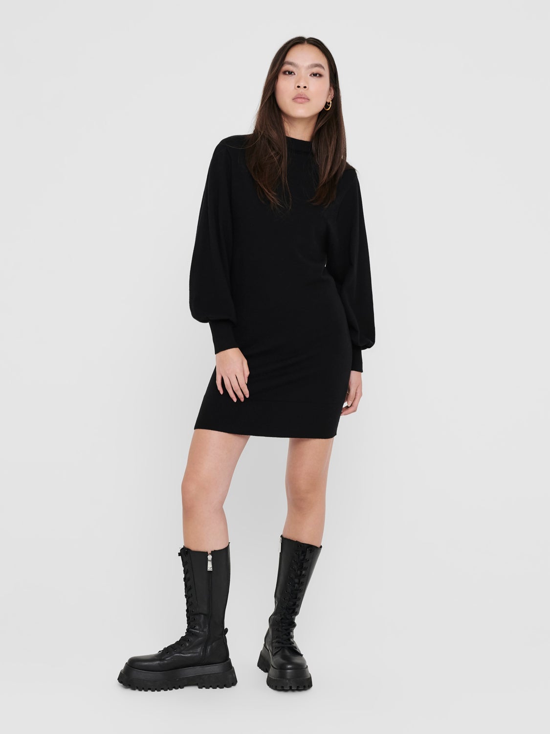Long sleeved Knitted Dress