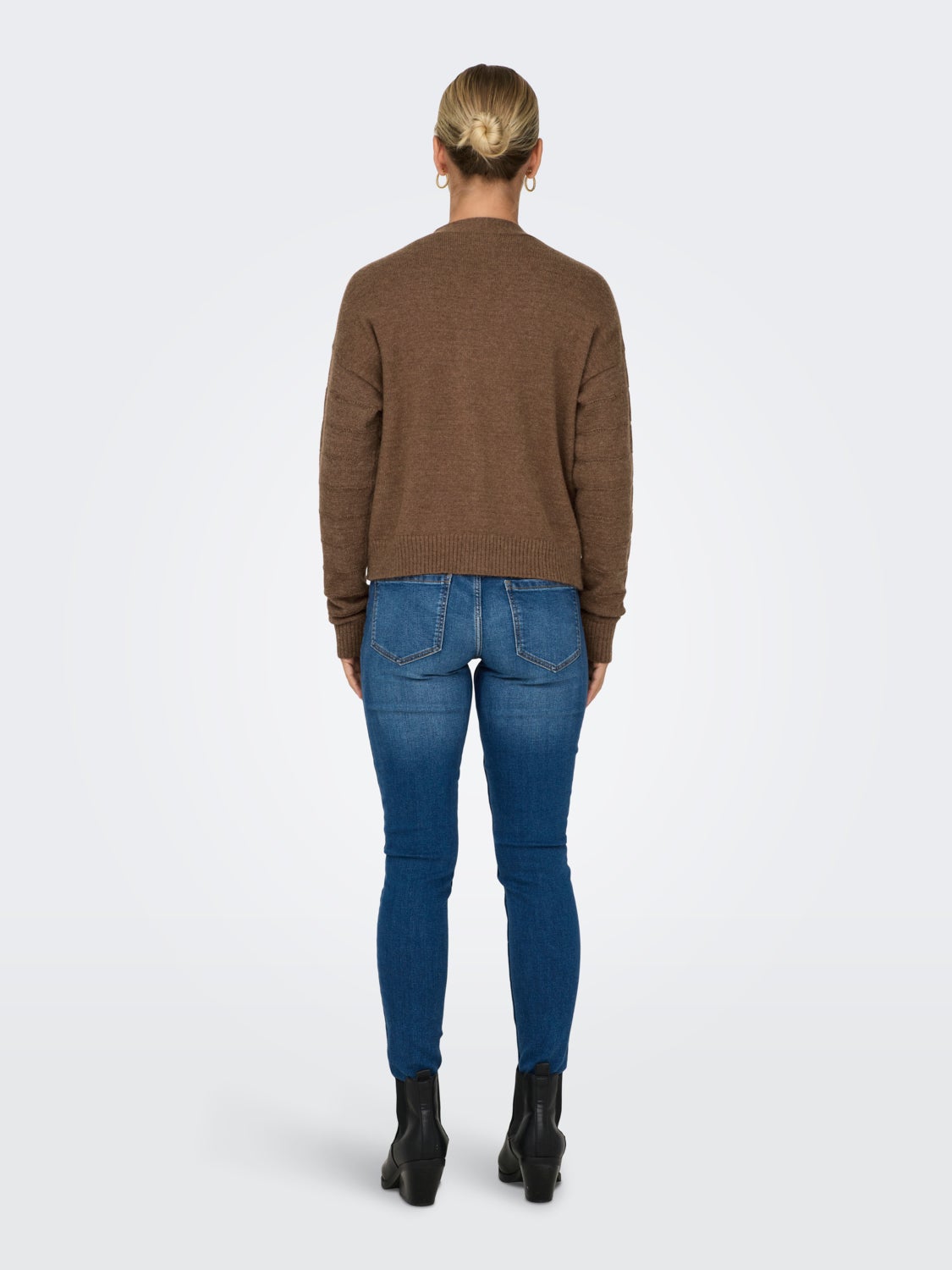 V-neck knit cardigan