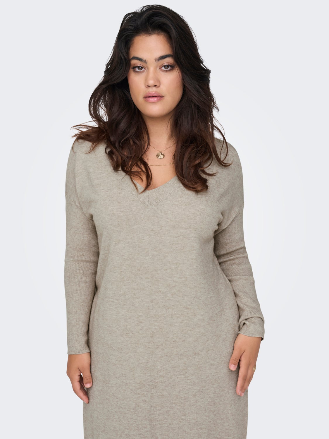 Curvy v-neck knitted dress