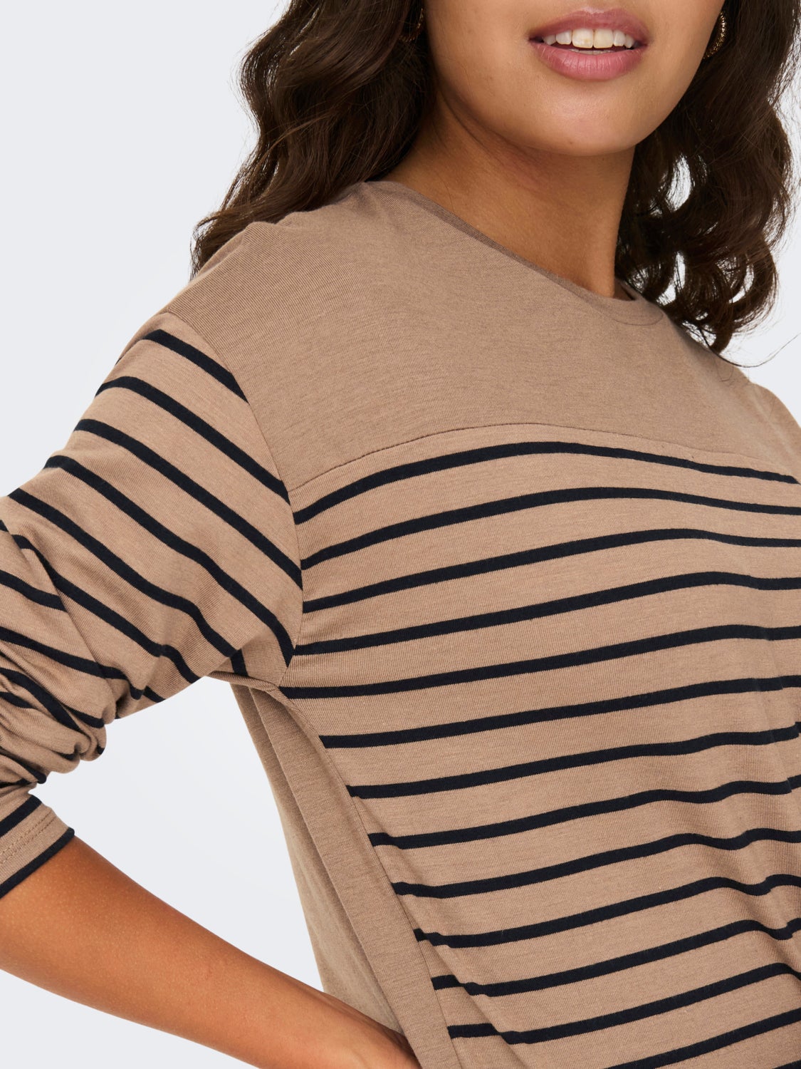 Long sleeve top
