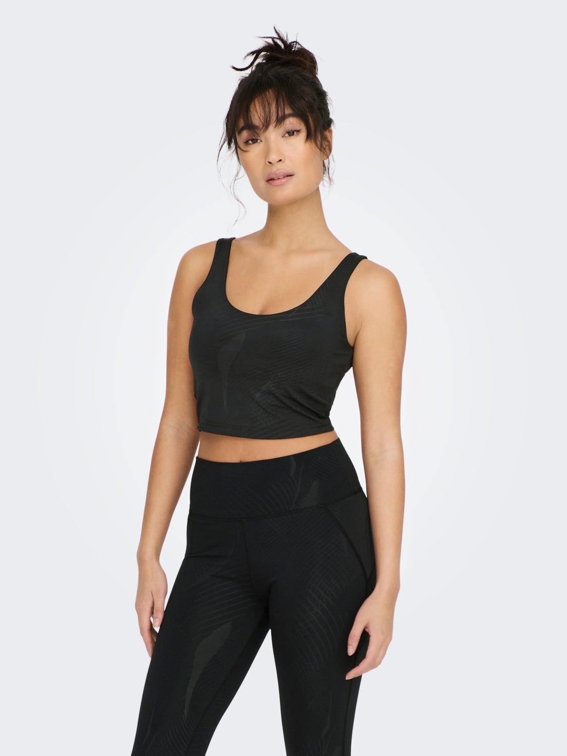 Cropped training tank top