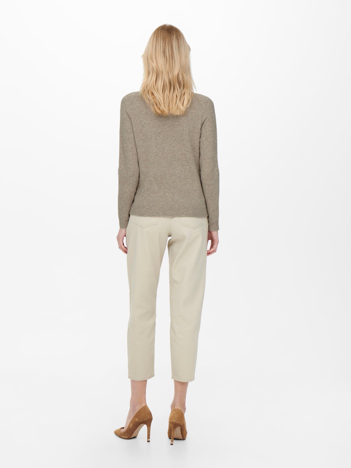 high neck knitted pullover