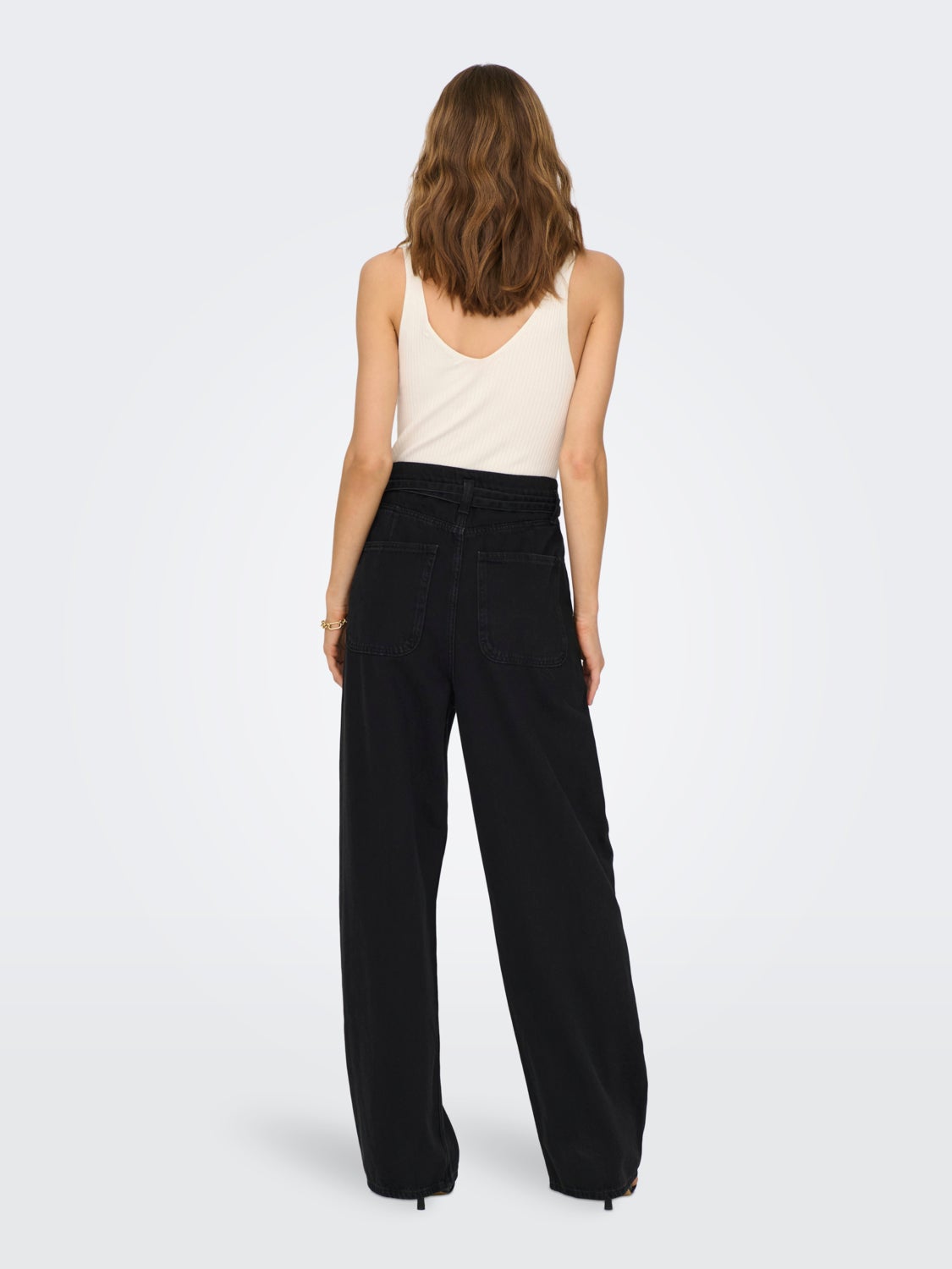 ONLHELEN HW WIDE CARROT BELt Loose fit jeans