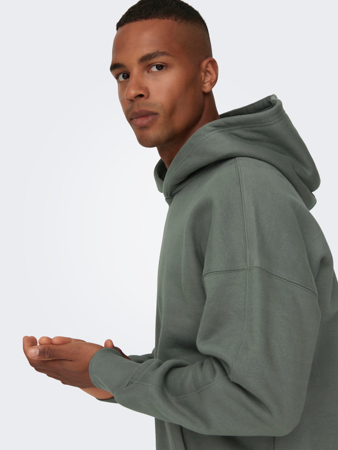 Relaxed fit hoodie