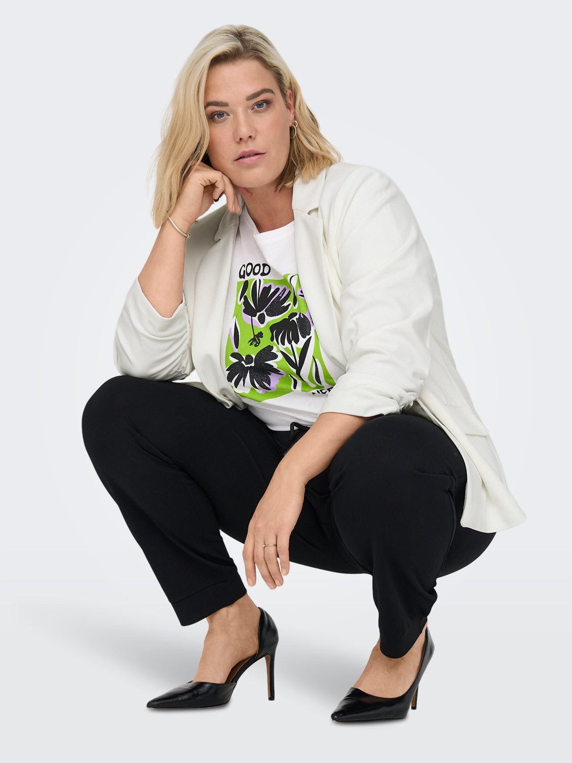 Curvy 3/4 sleeve Blazer