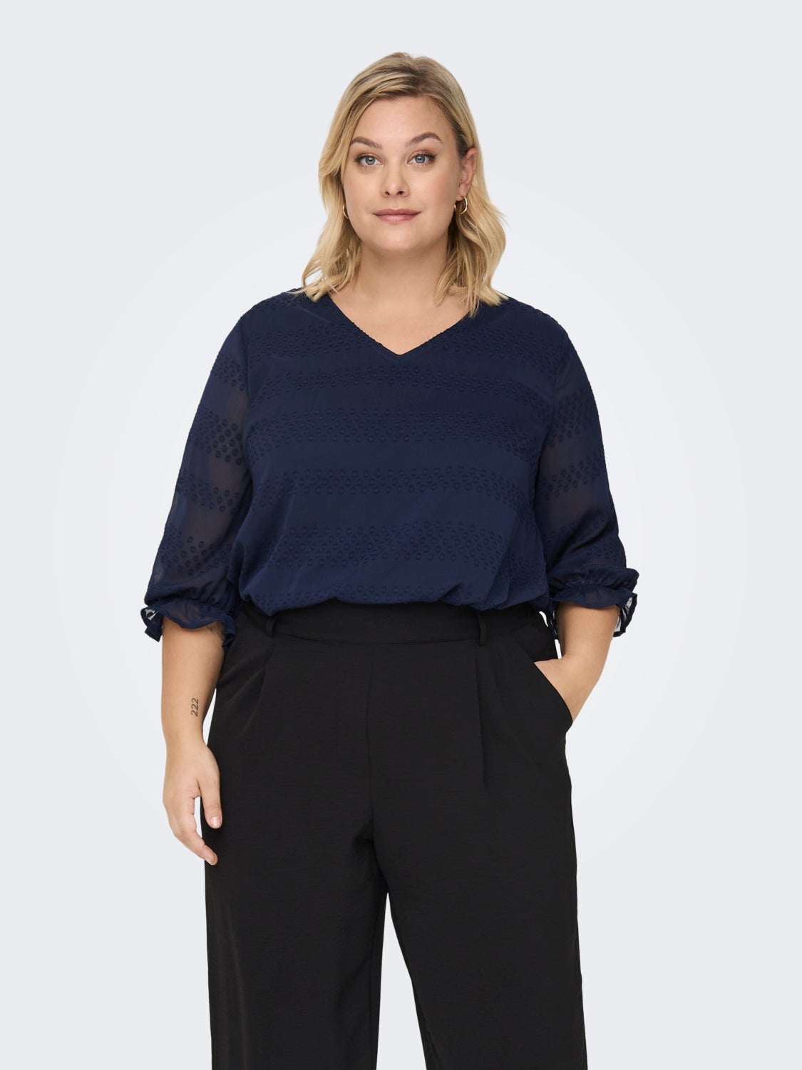 Curvy 3/4 sleeved Top