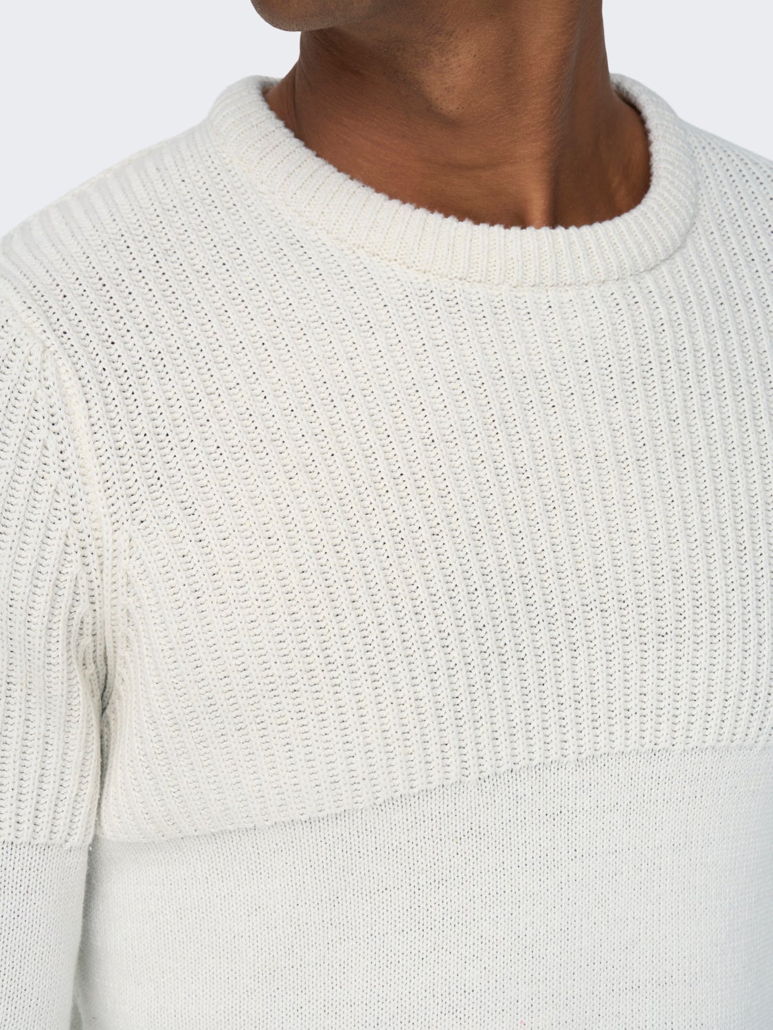 Rib detailed knitted pullover