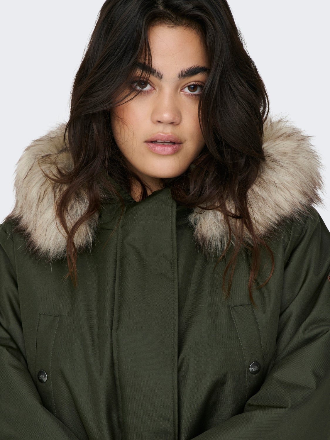 Curvy jacket with hood