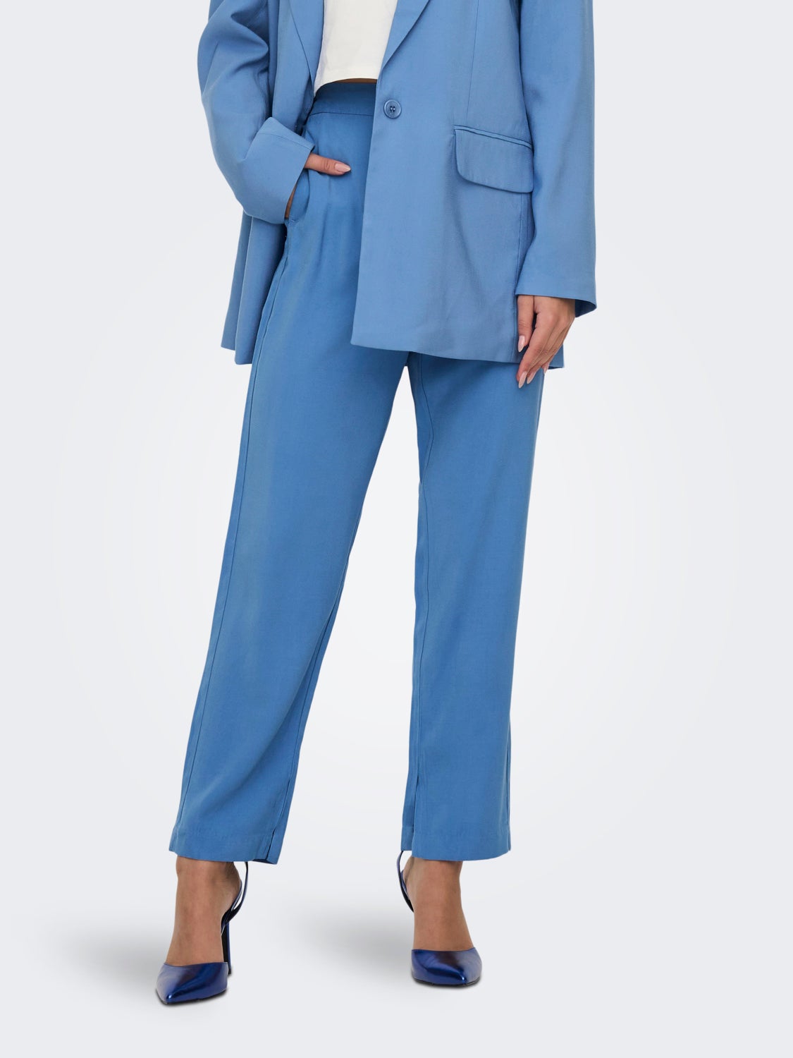 Straight Fit High waist Trousers