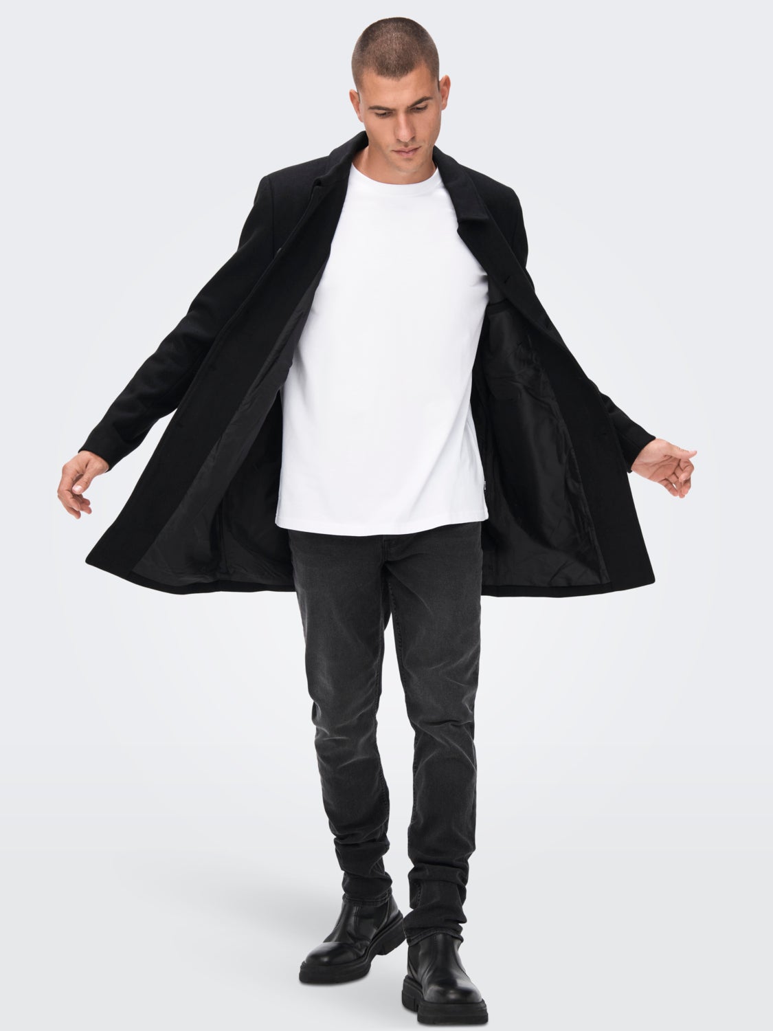 Long sleeved t-shirt