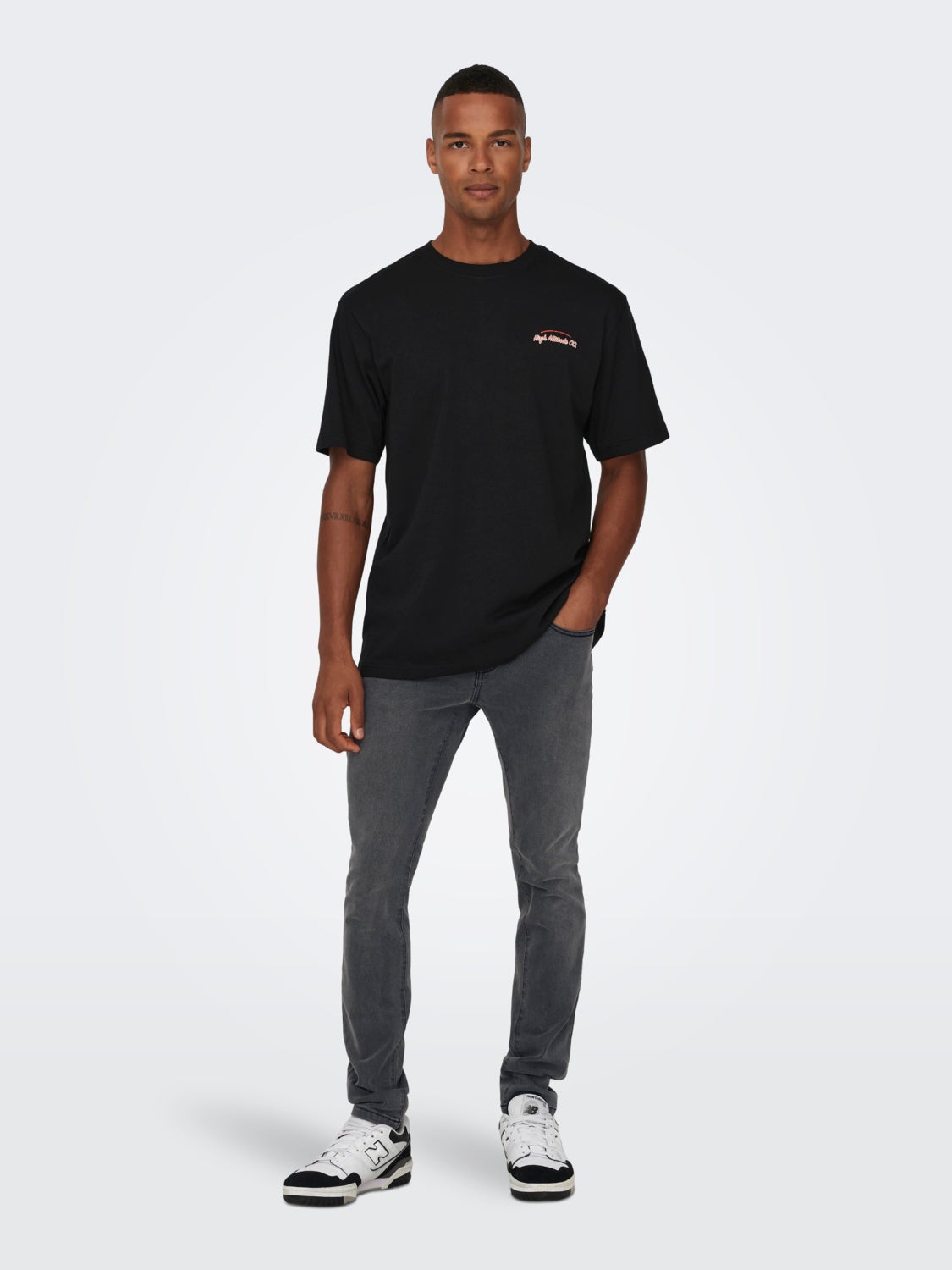 Slim Fit Mid rise Jeans